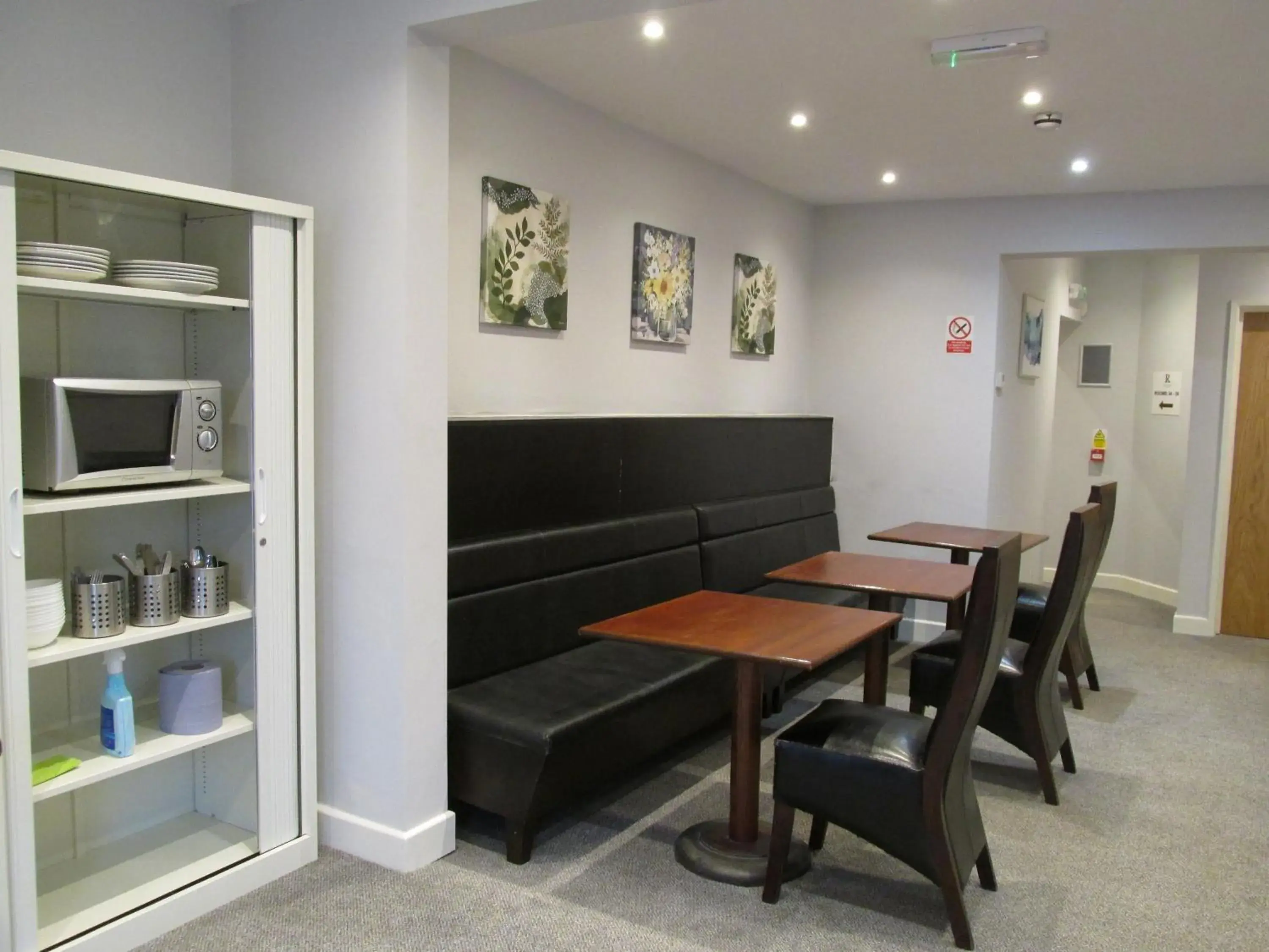 Lobby or reception in The R Inn Hotel Lobby or reception in The R Inn Hotel