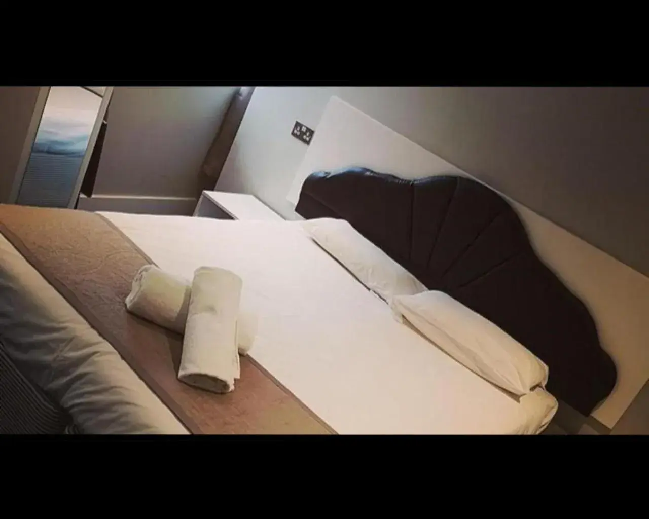 Bedroom, Bed in The R Inn Hotel Bedroom, Bed in The R Inn Hotel