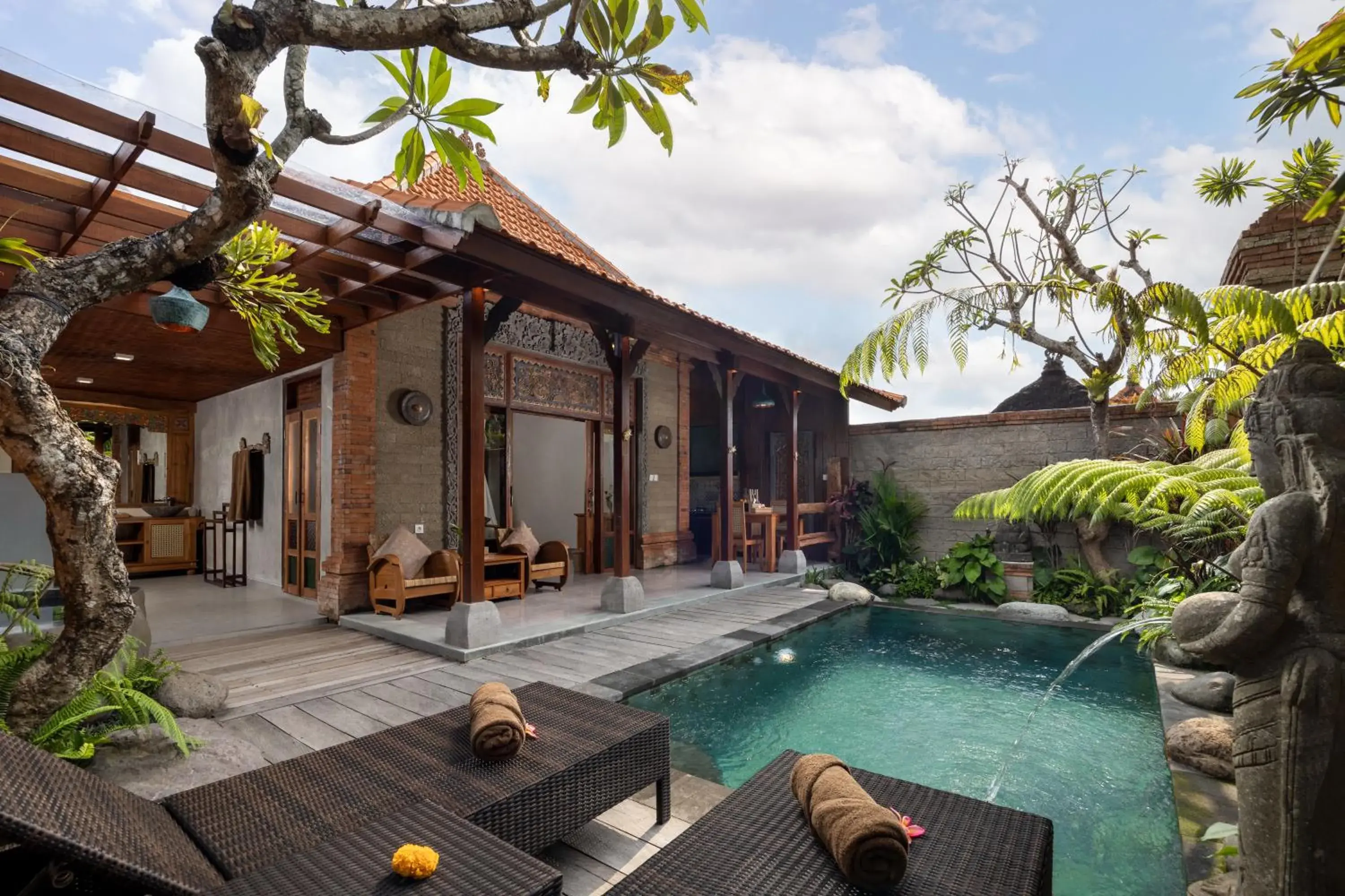 Deluxe Villa in Honeymoon Green Villa Deluxe Villa in Honeymoon Green Villa