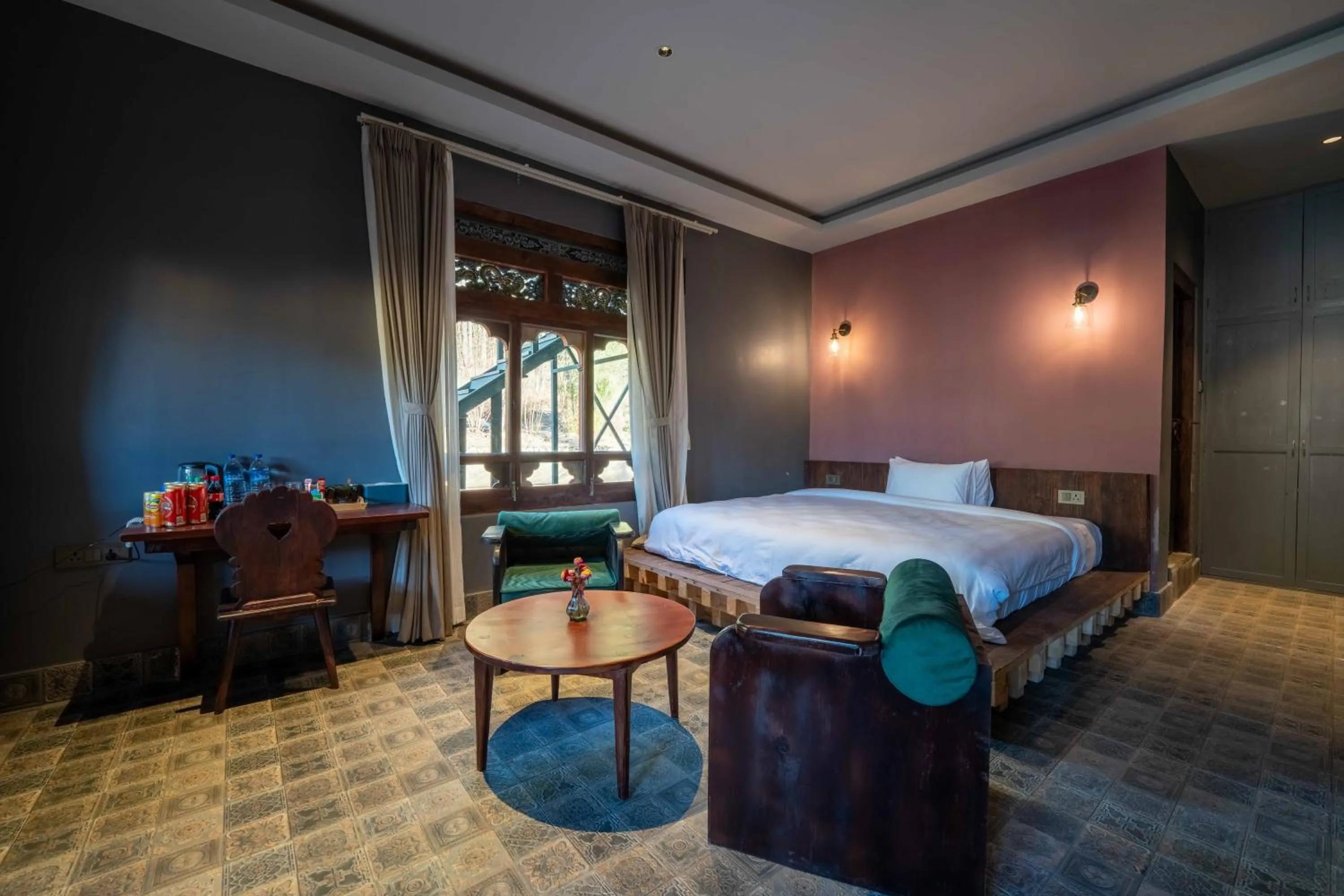 Bed in Taktsangri-La