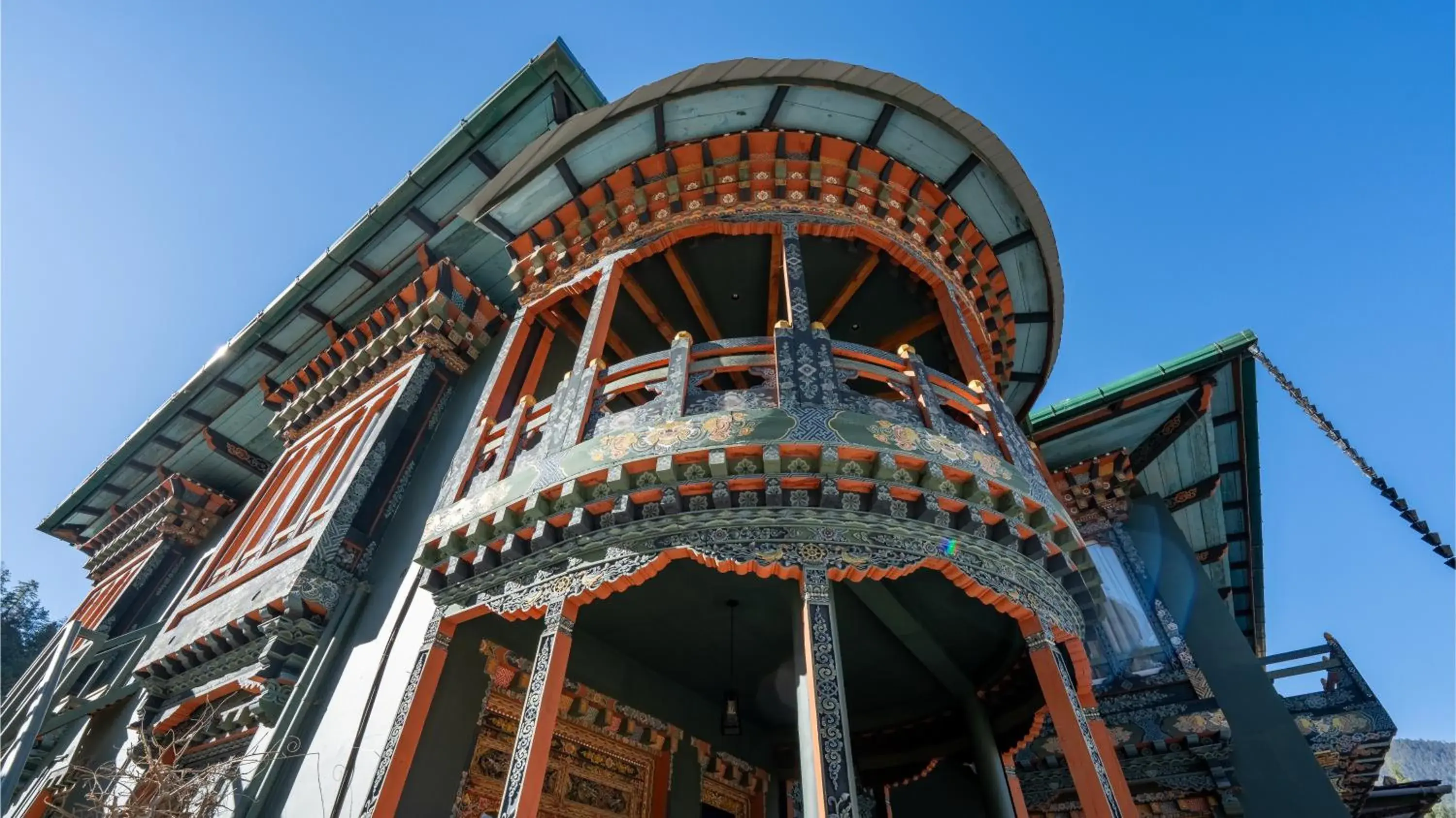 Property building in Taktsangri-La Property building in Taktsangri-La