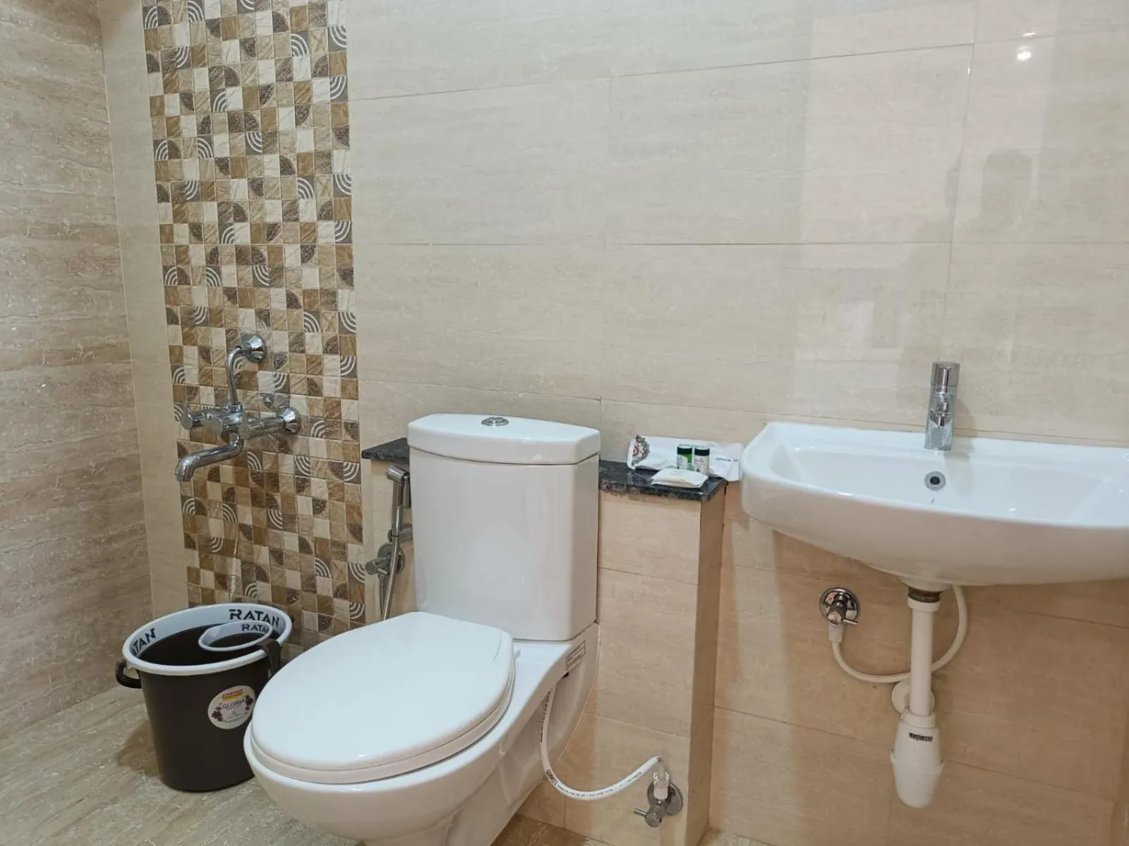 Bathroom in Nature's Trail