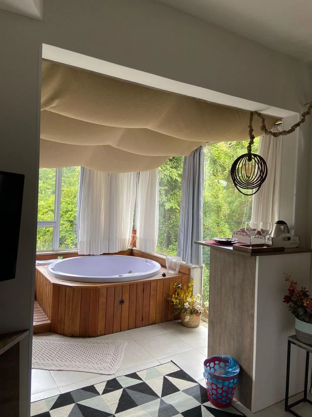 Bath in Bombinhas Guest House