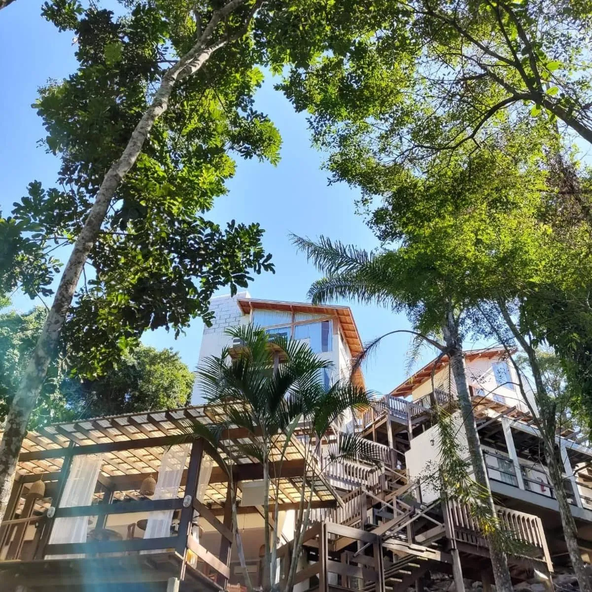 Bombinhas Guest House