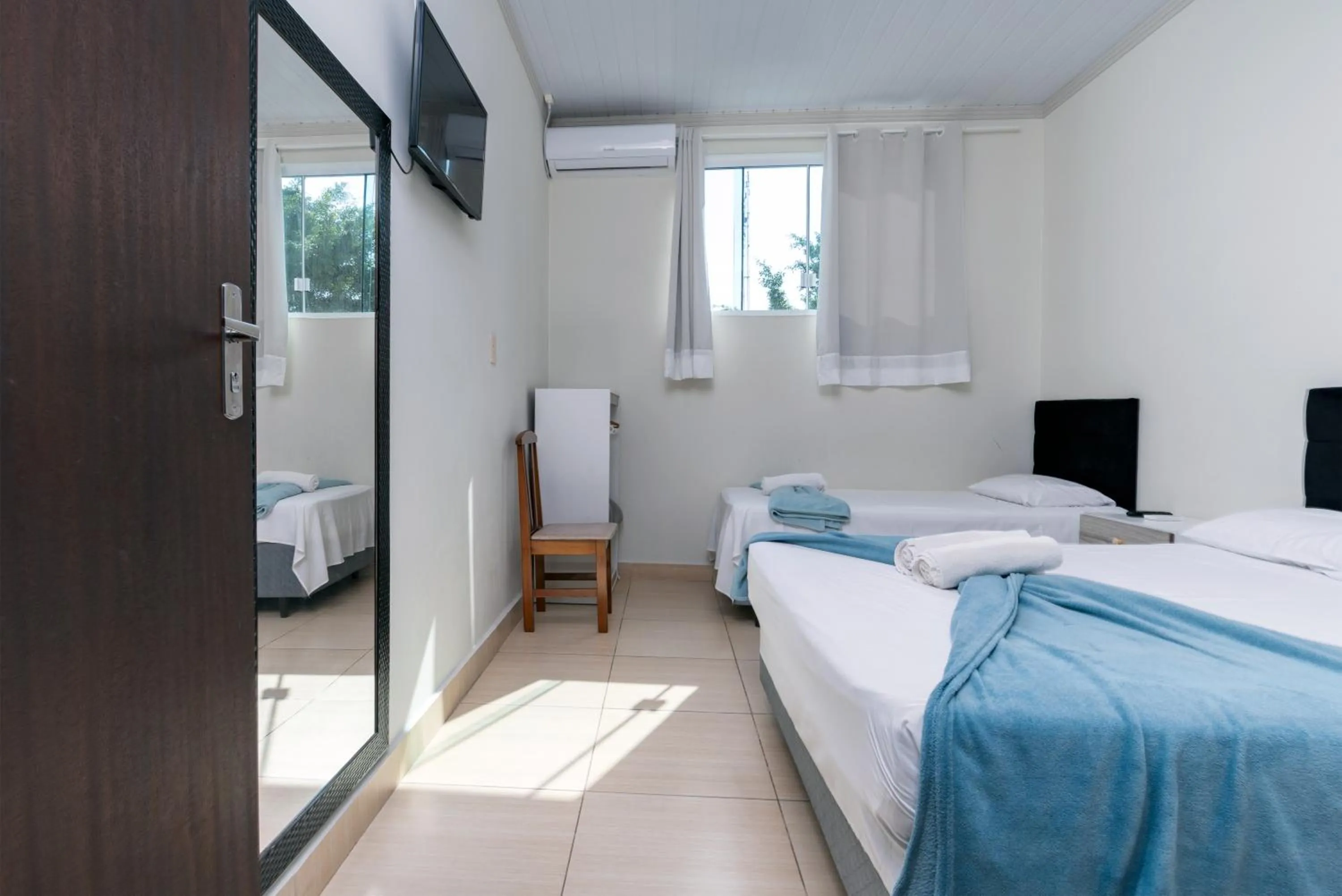 Triple Room in Hotel Dallas - Penha SC