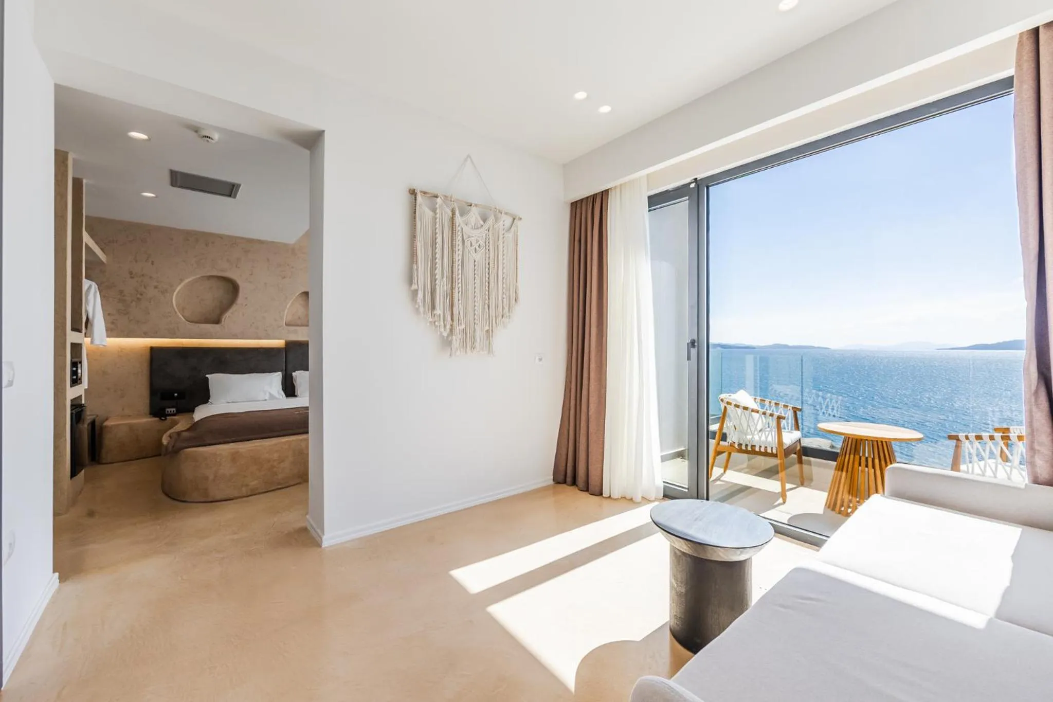 Seating area, Bed in San Angelo Luxury Resort & Spa - Adults Only