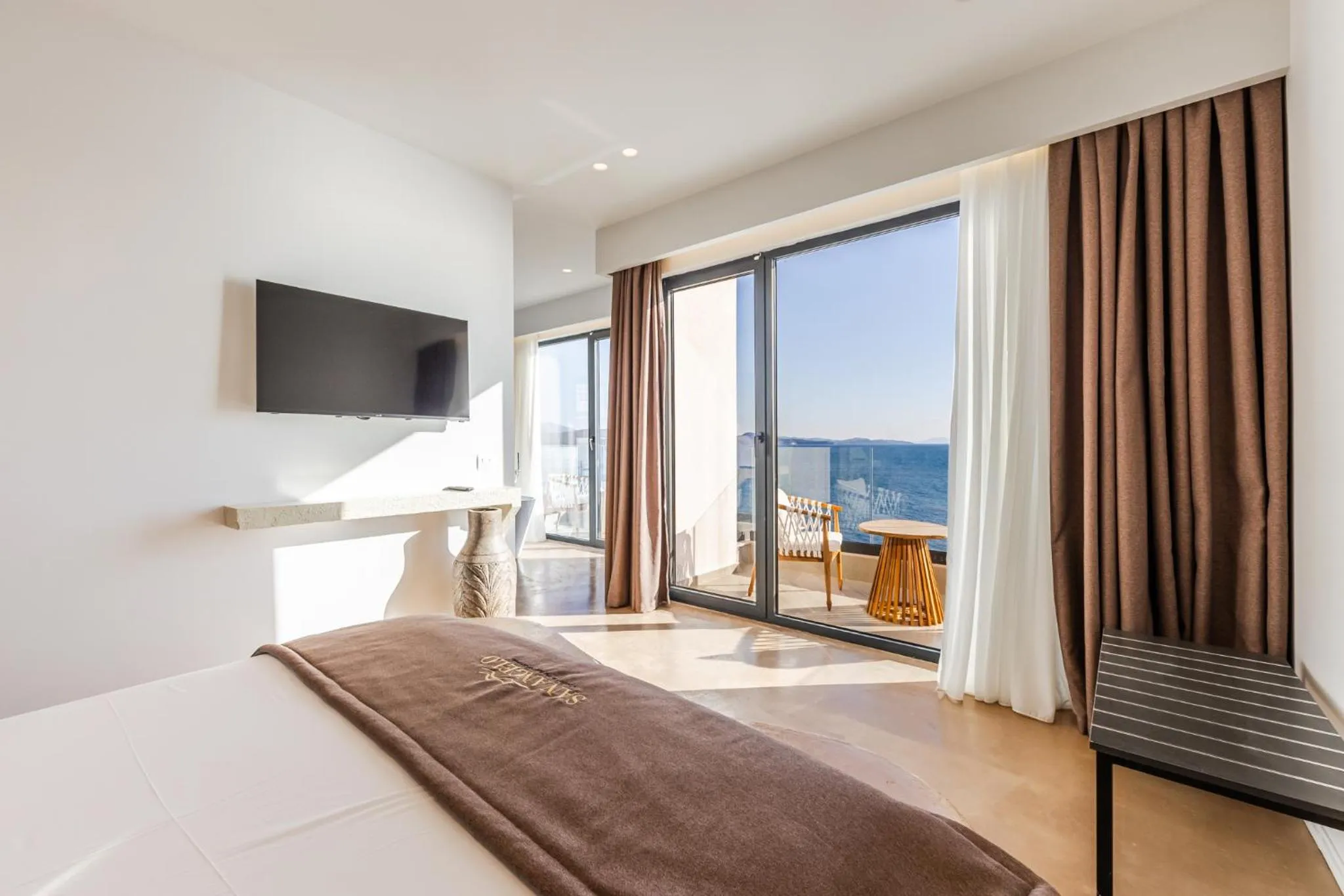 Bedroom, Bed in San Angelo Luxury Resort & Spa - Adults Only