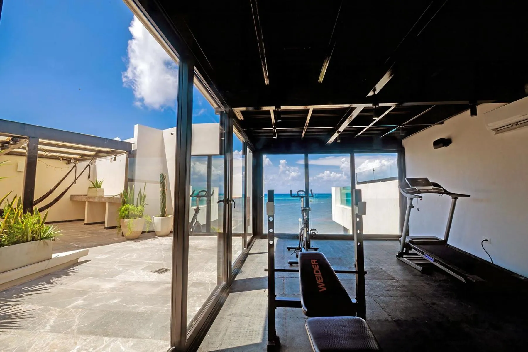 It Beach Condo