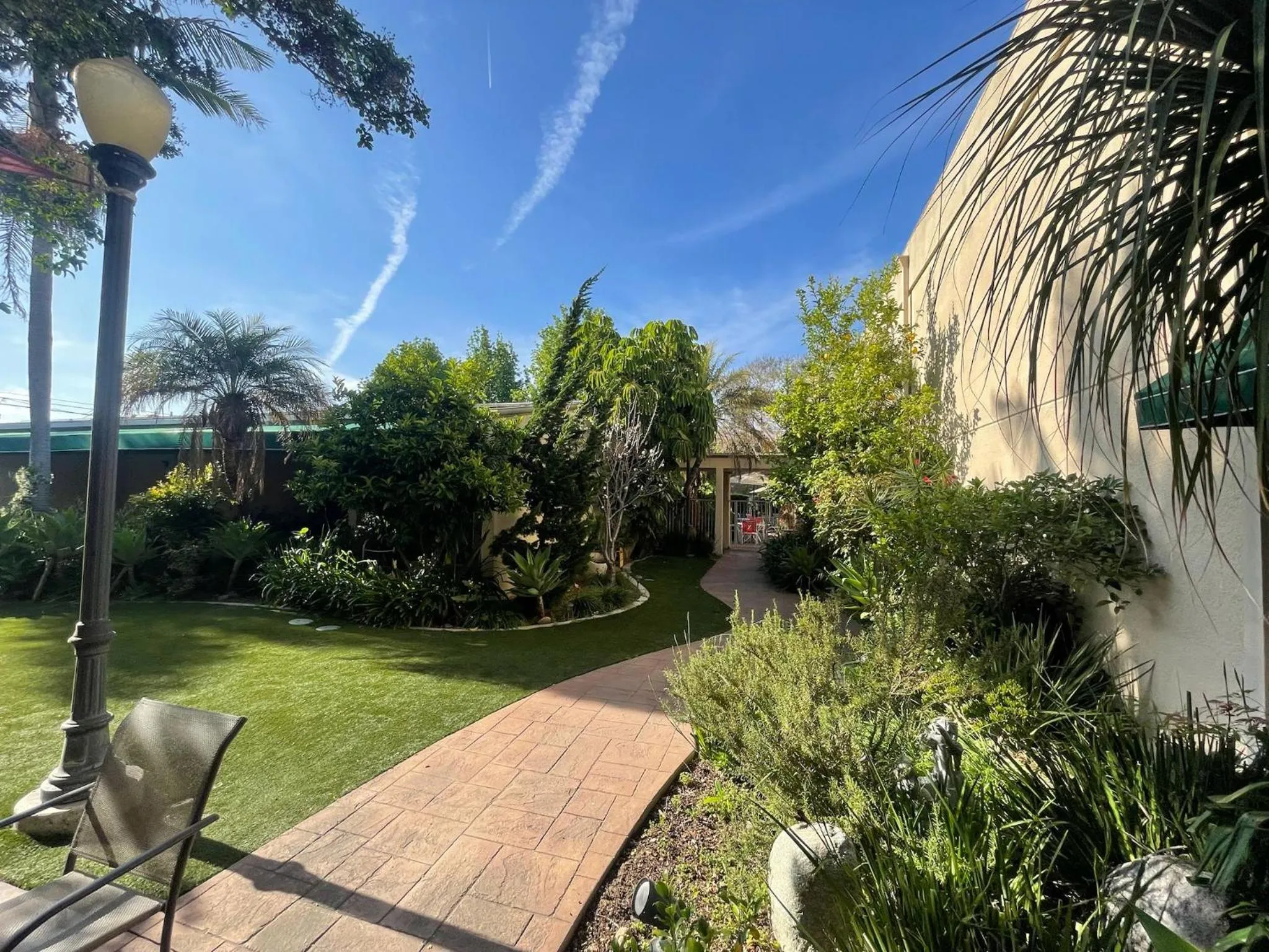 Hotel Pacific Garden