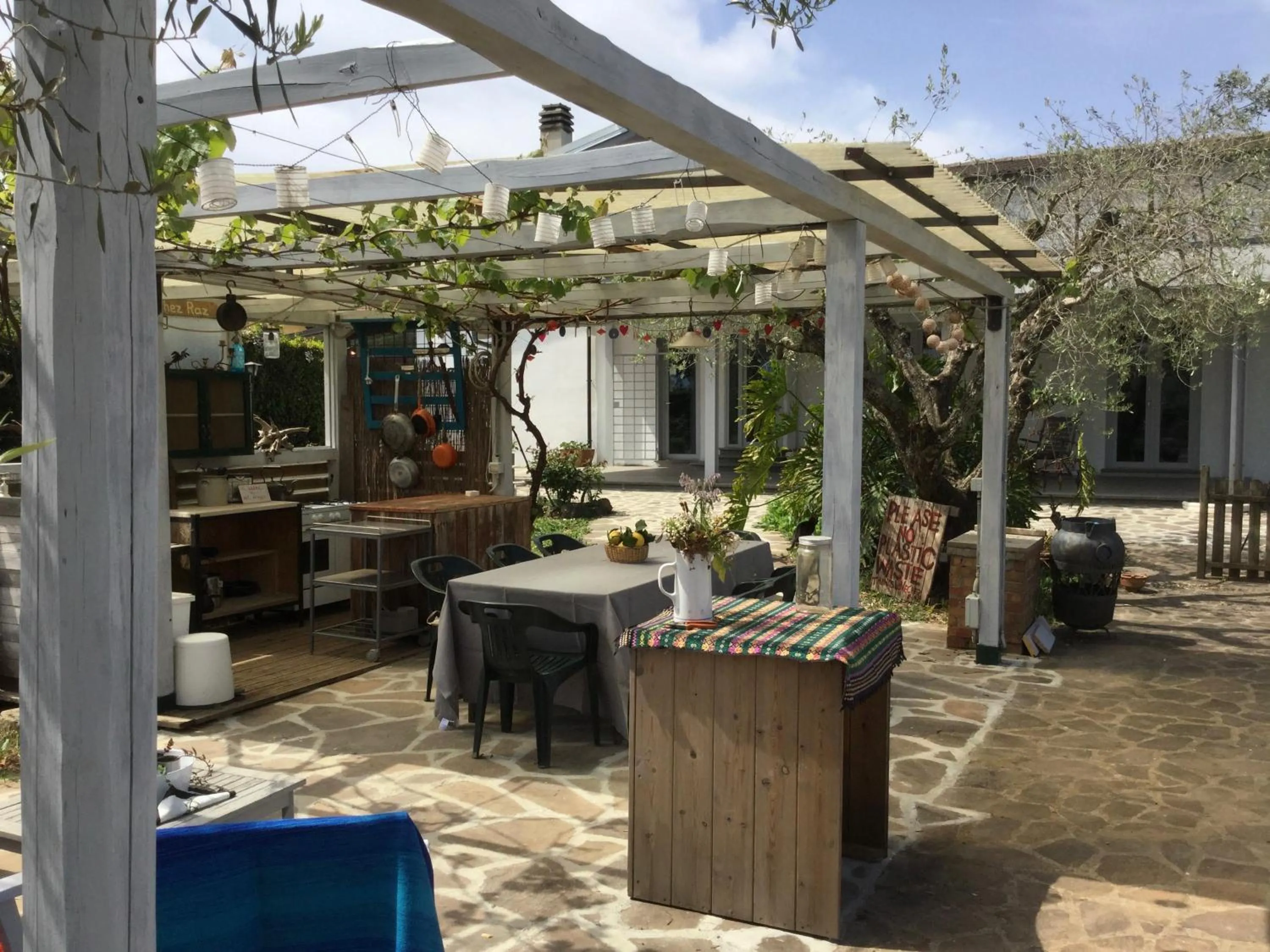 Area and facilities in Chez Raz B&B