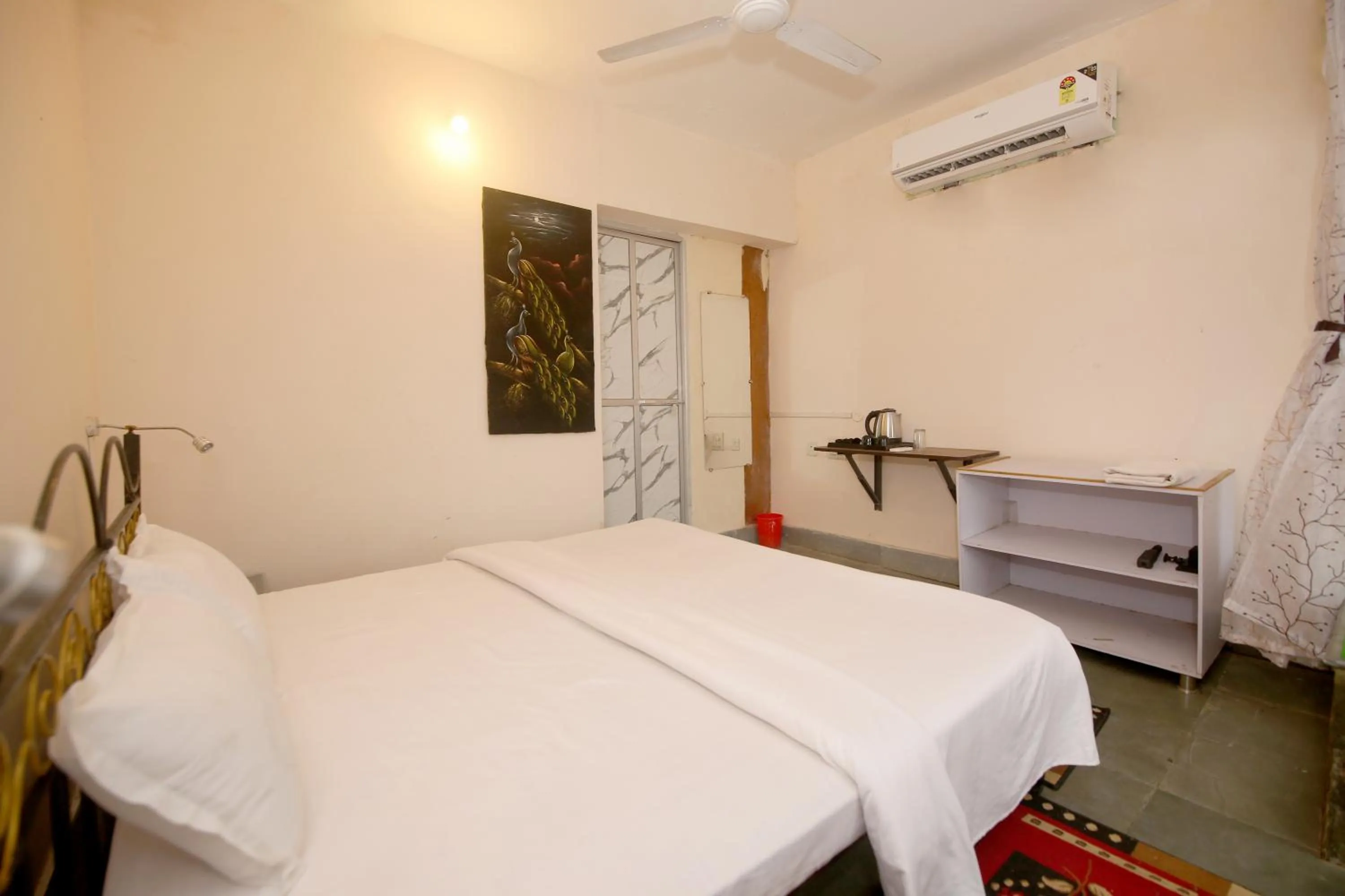 Bed in Tribal Wood Resort