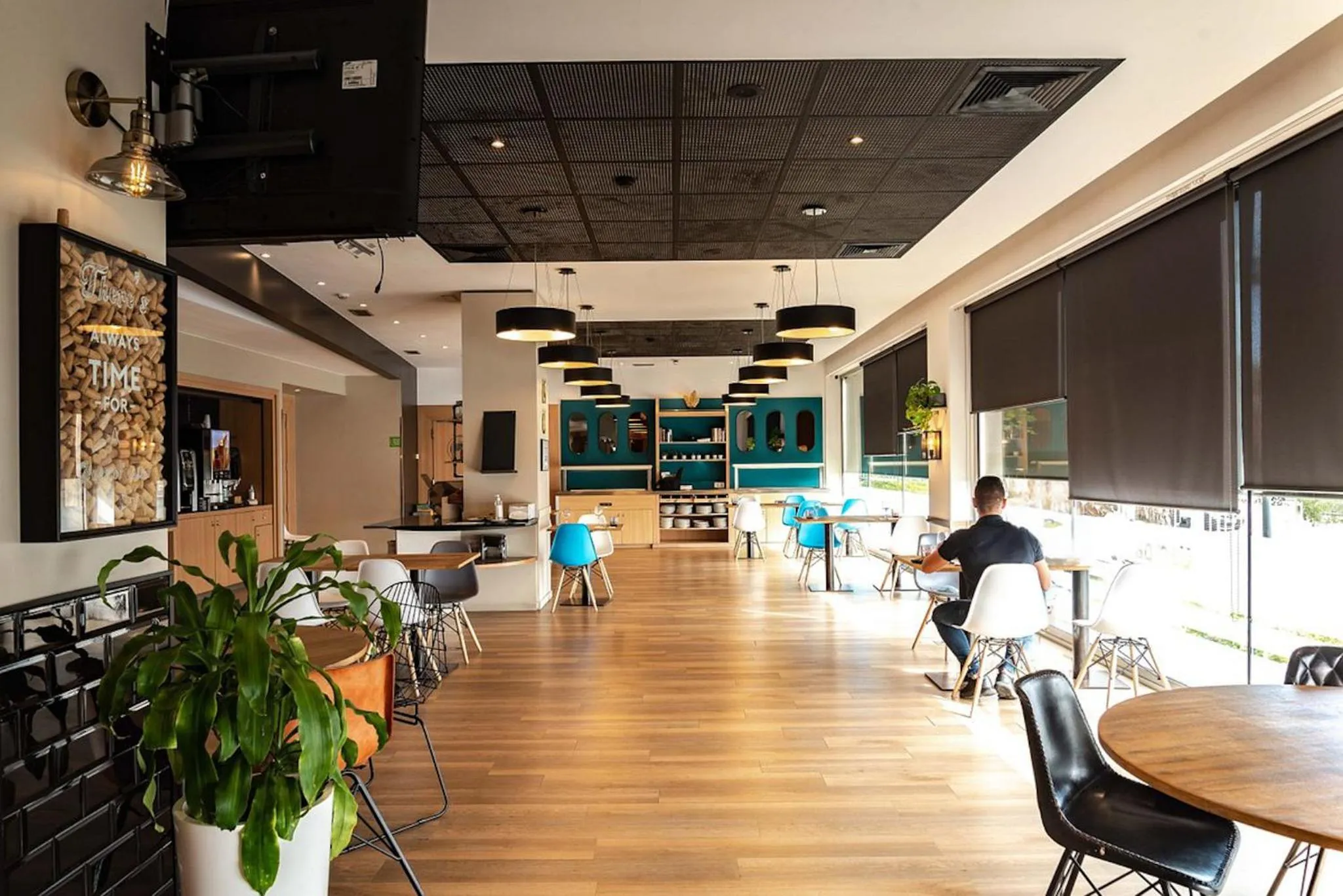 Lounge or bar in Travelodge BCN Cornella Fira