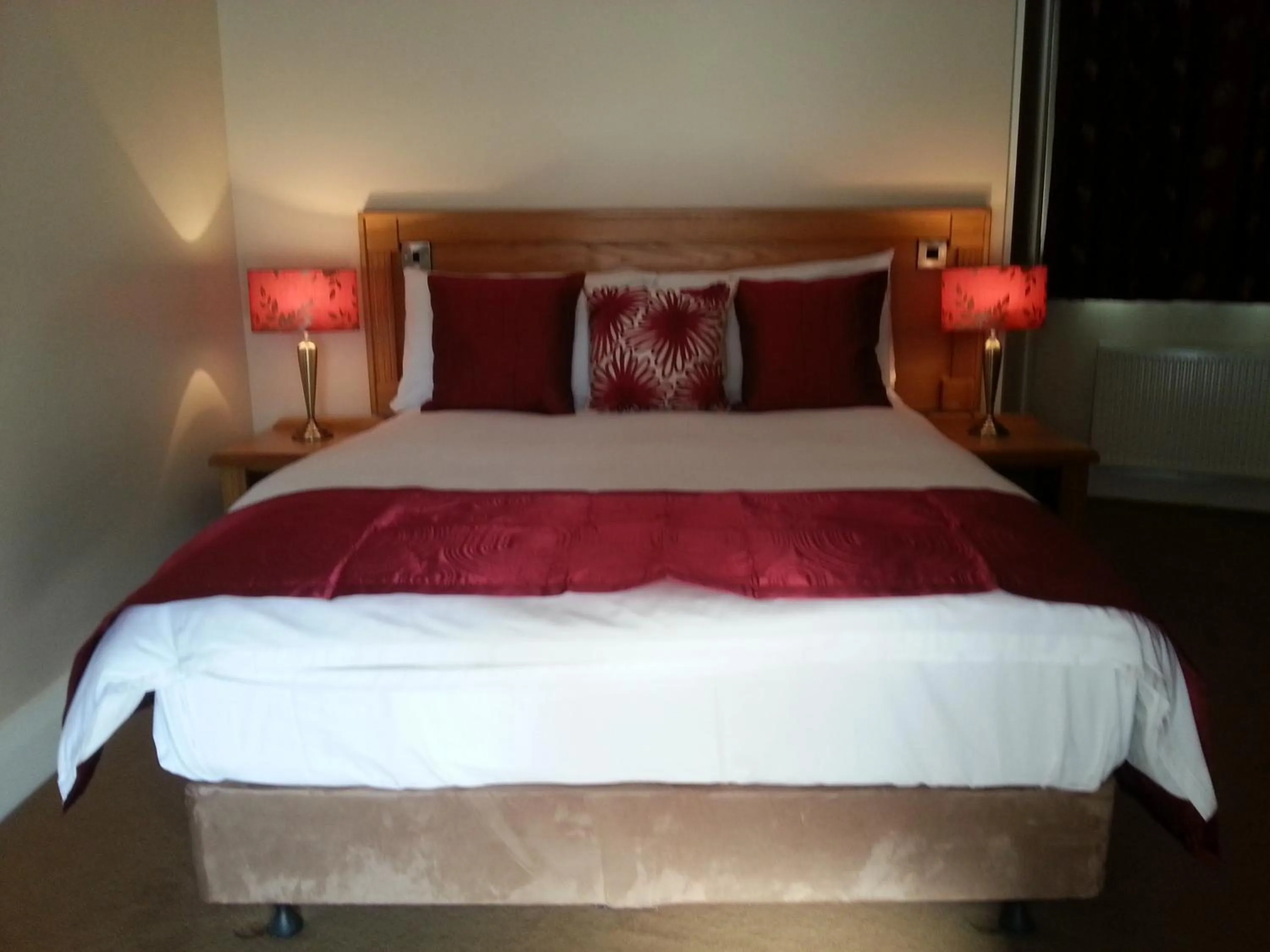 Bed in Murphys Hotel