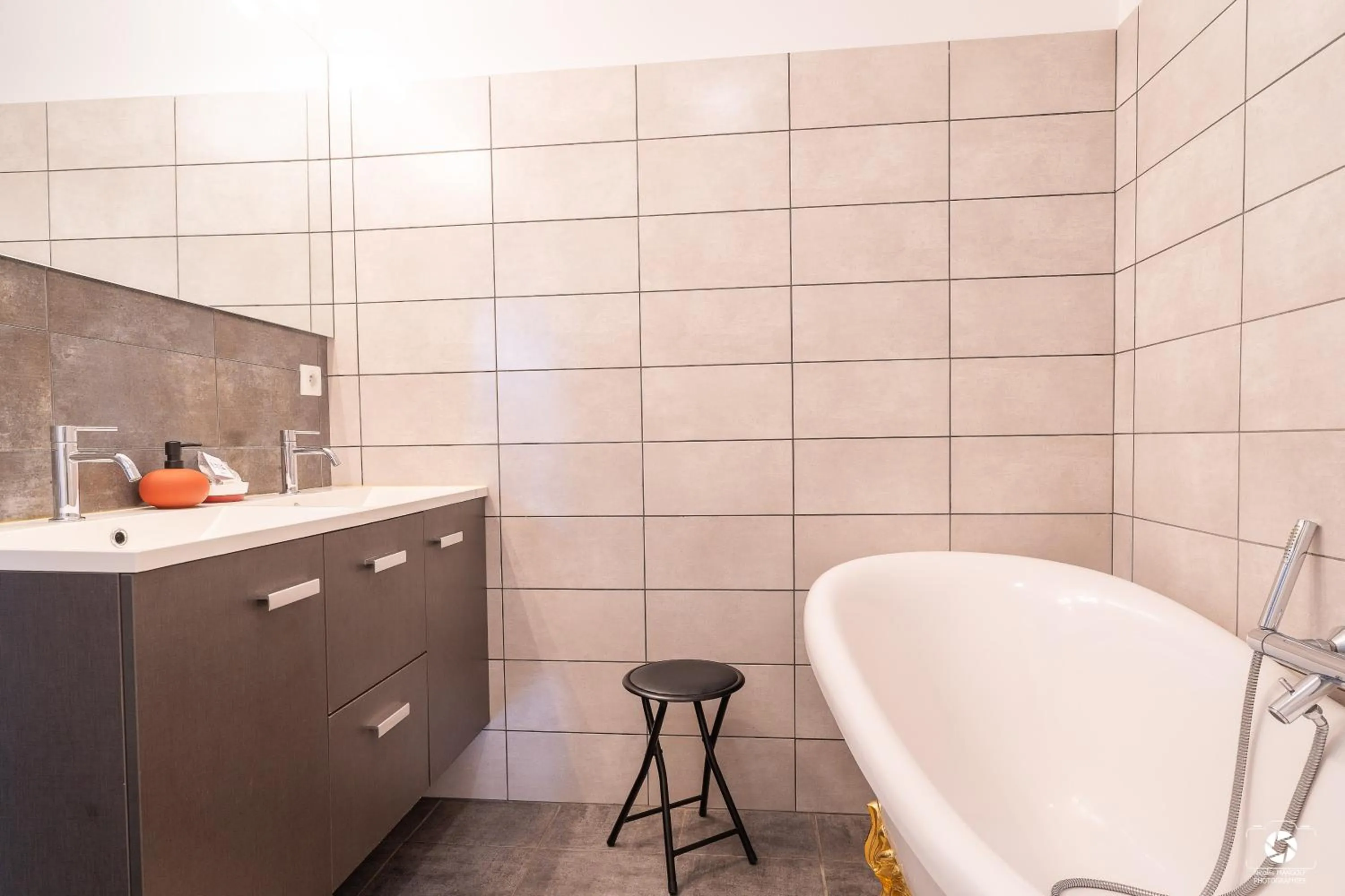 Bathroom in Château Besson