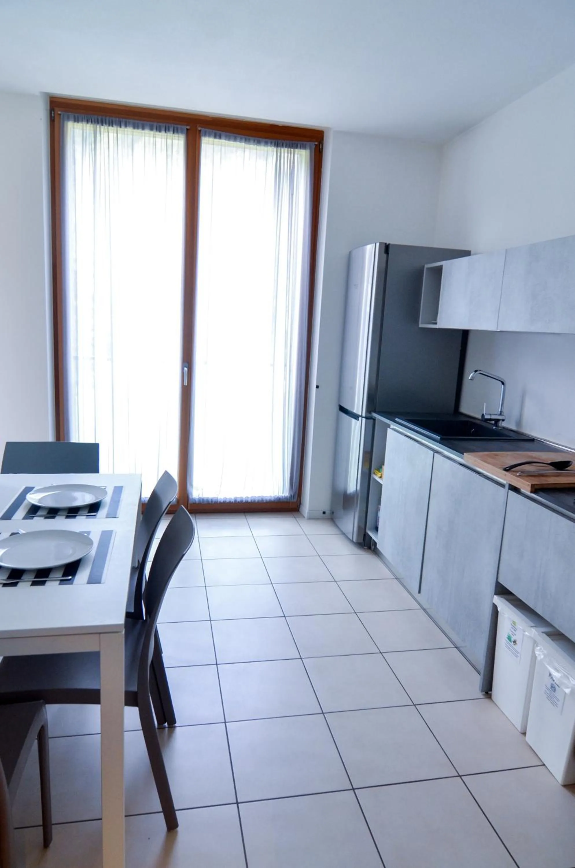 Kitchen or kitchenette in Komodo short stay apartments