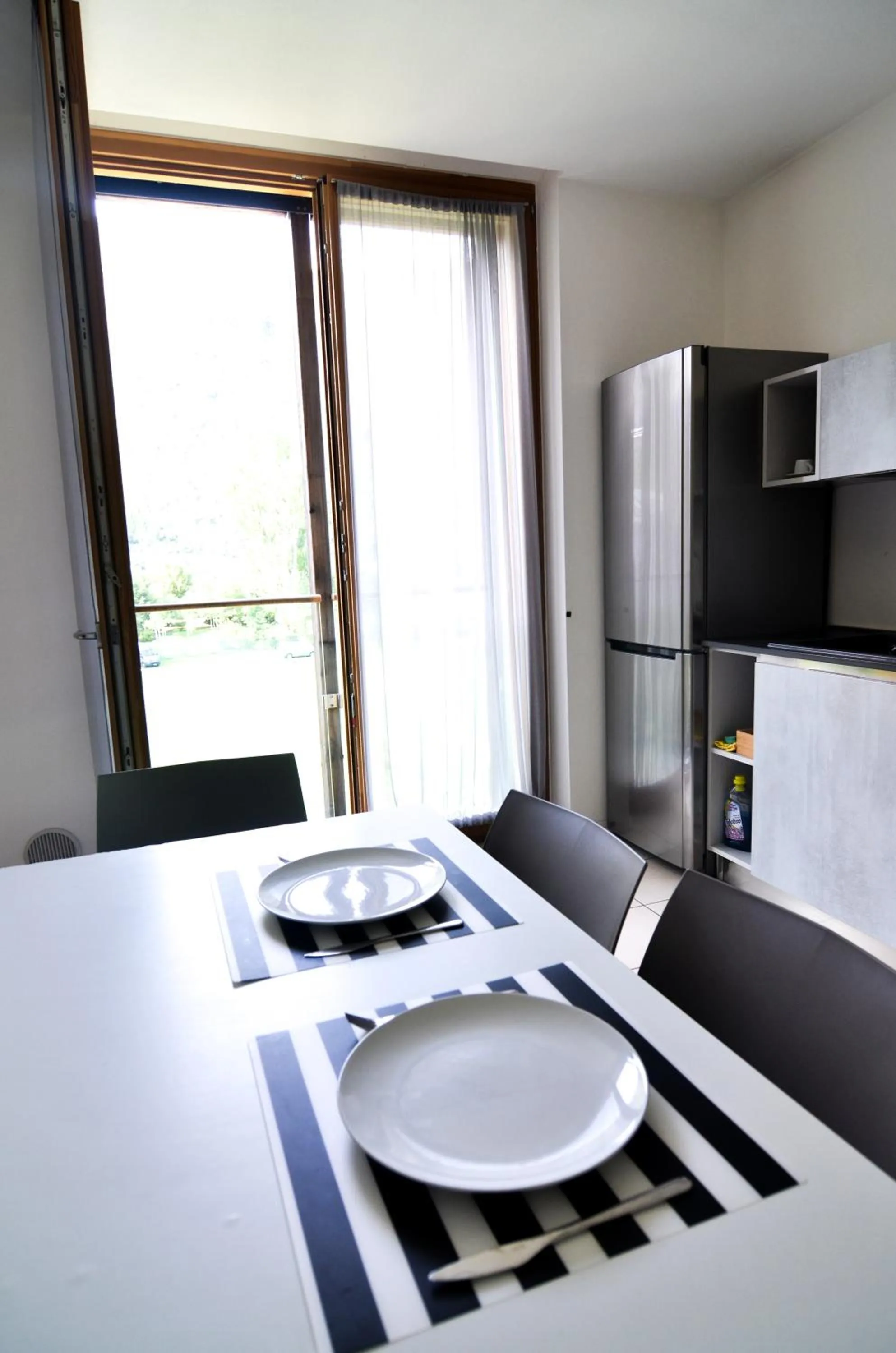 TV and multimedia in Komodo short stay apartments