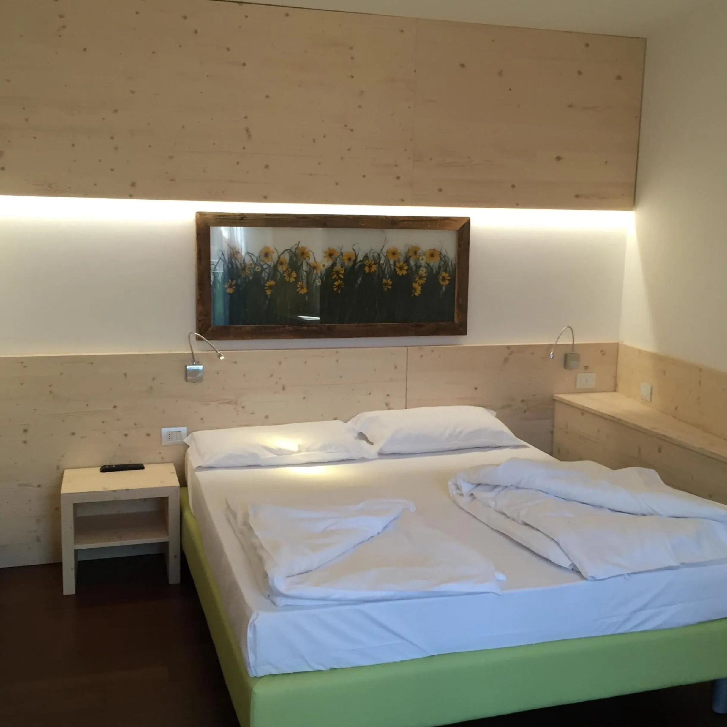 Photo of the whole room, Bed in Komodo short stay apartments
