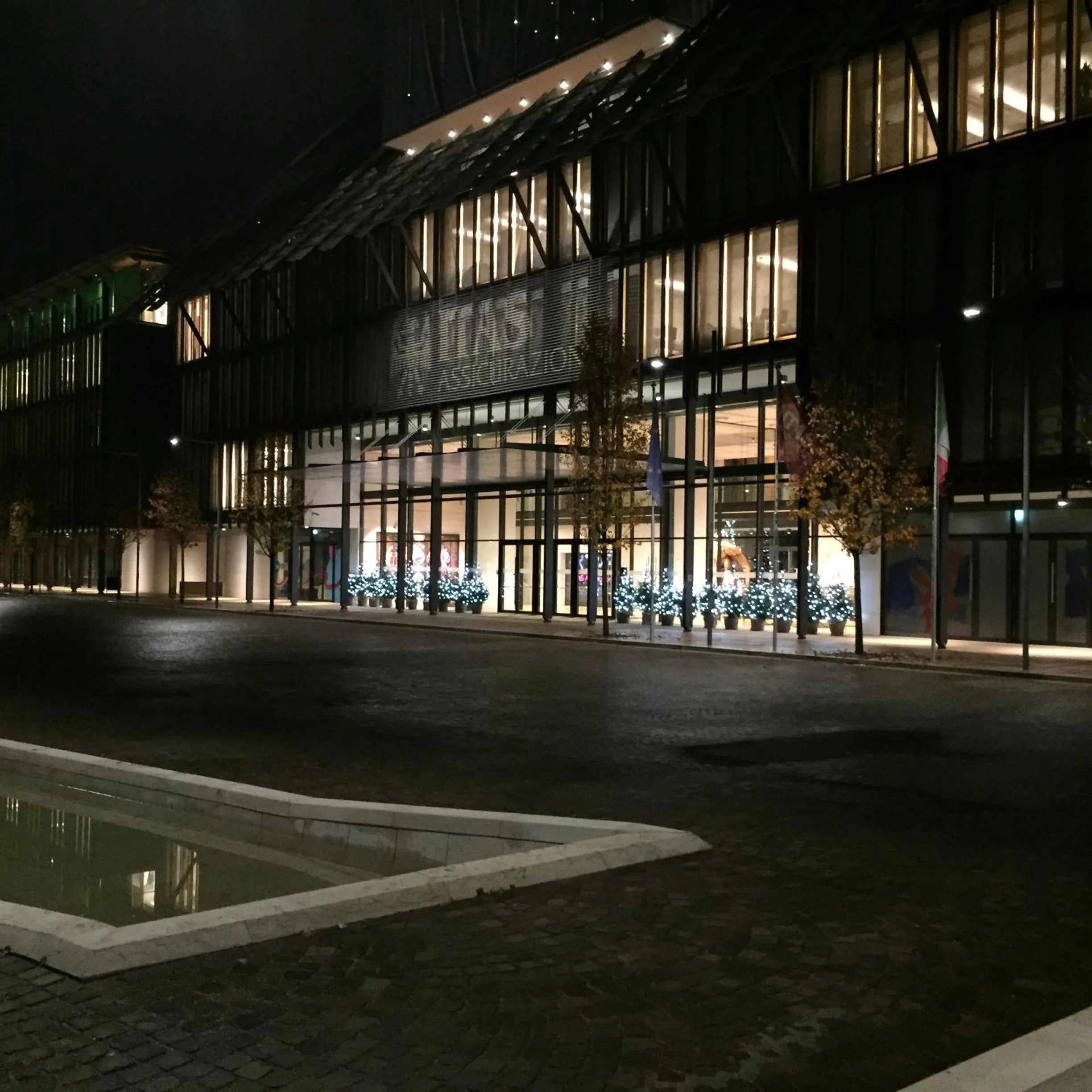 Property building in Komodo short stay apartments