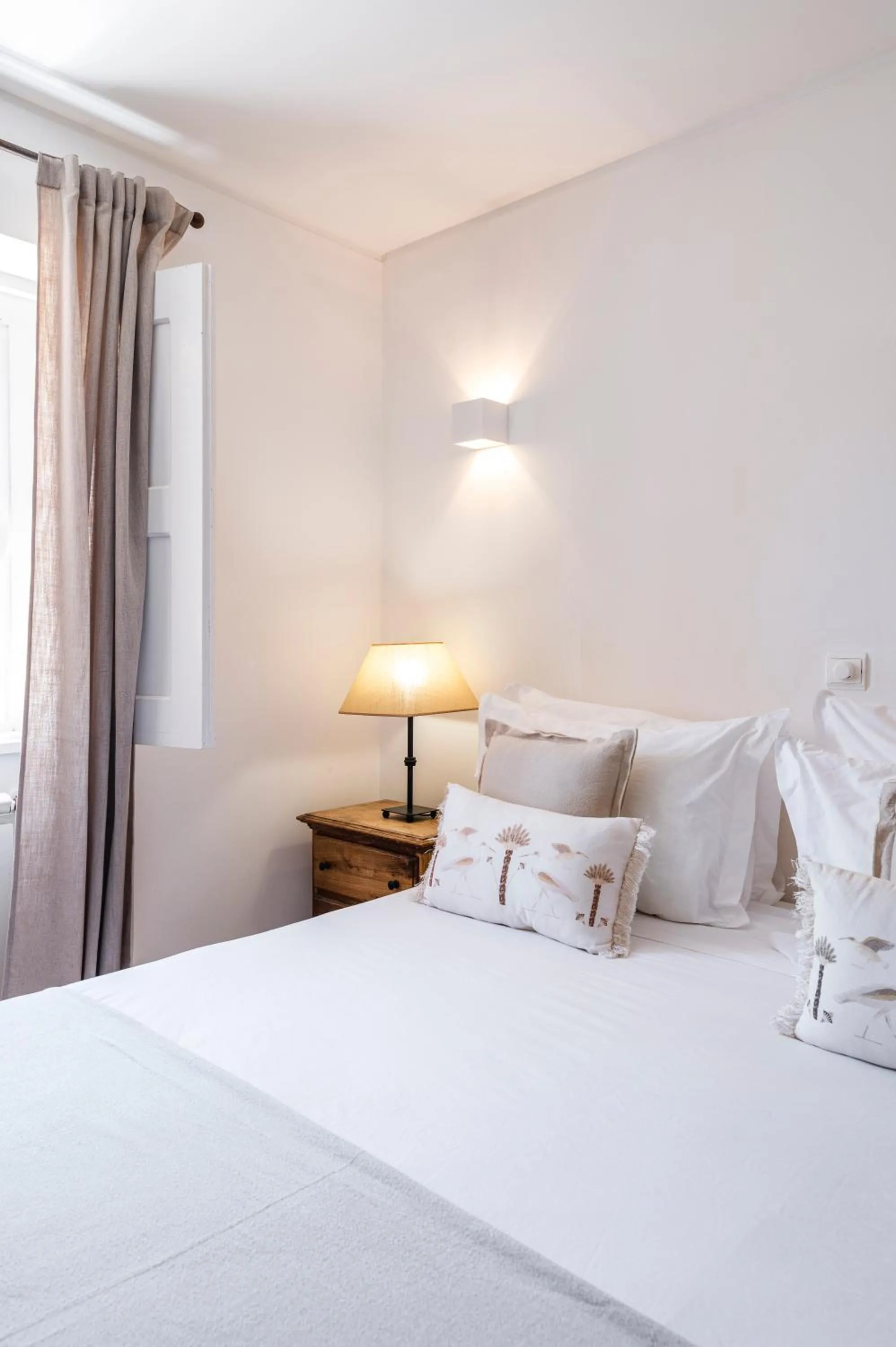 Family Suite - single occupancy in Casa das Jardas