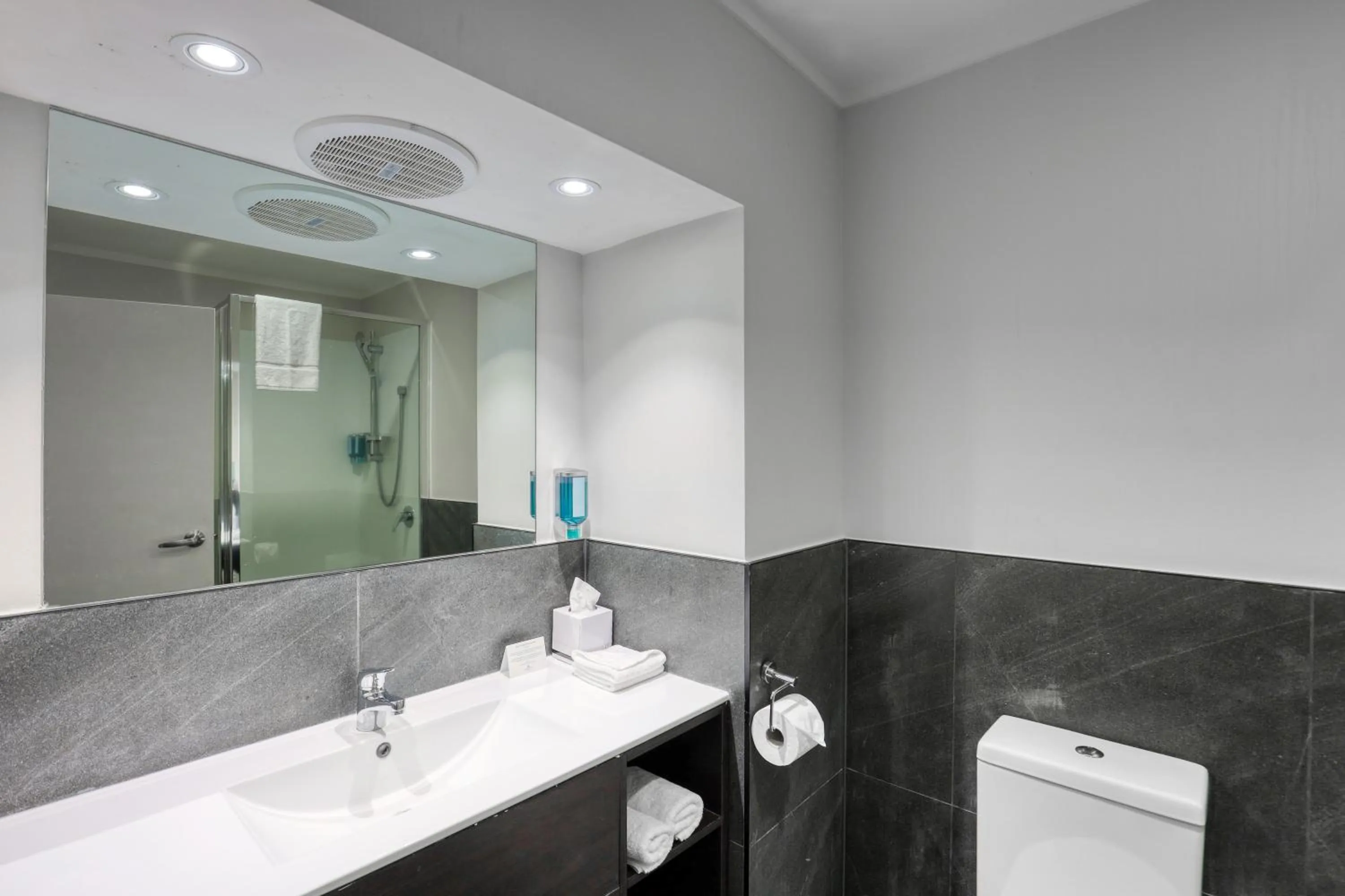 Bathroom in Marsden Stay Rotorua