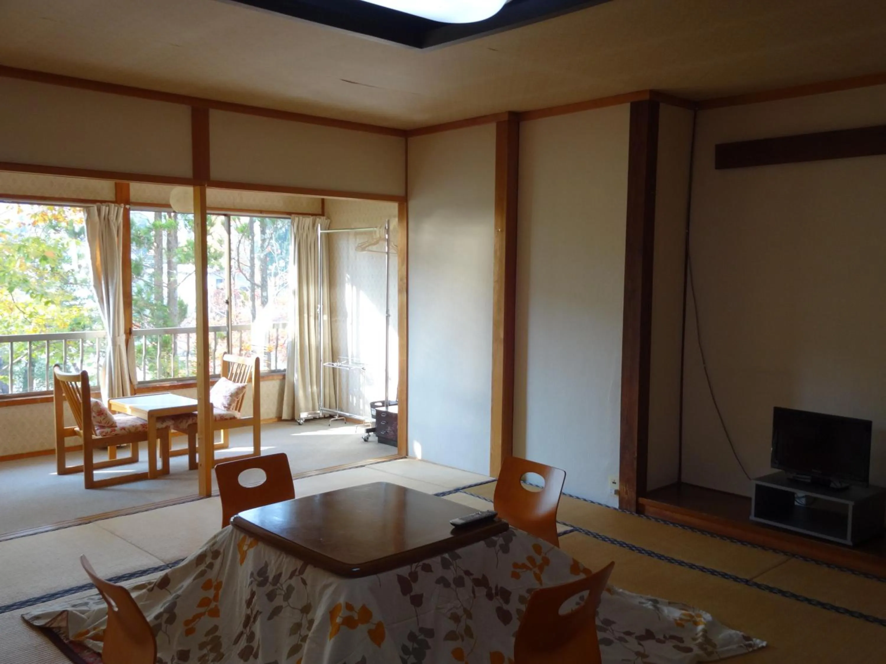 Seating area in Oomukou Ryokan