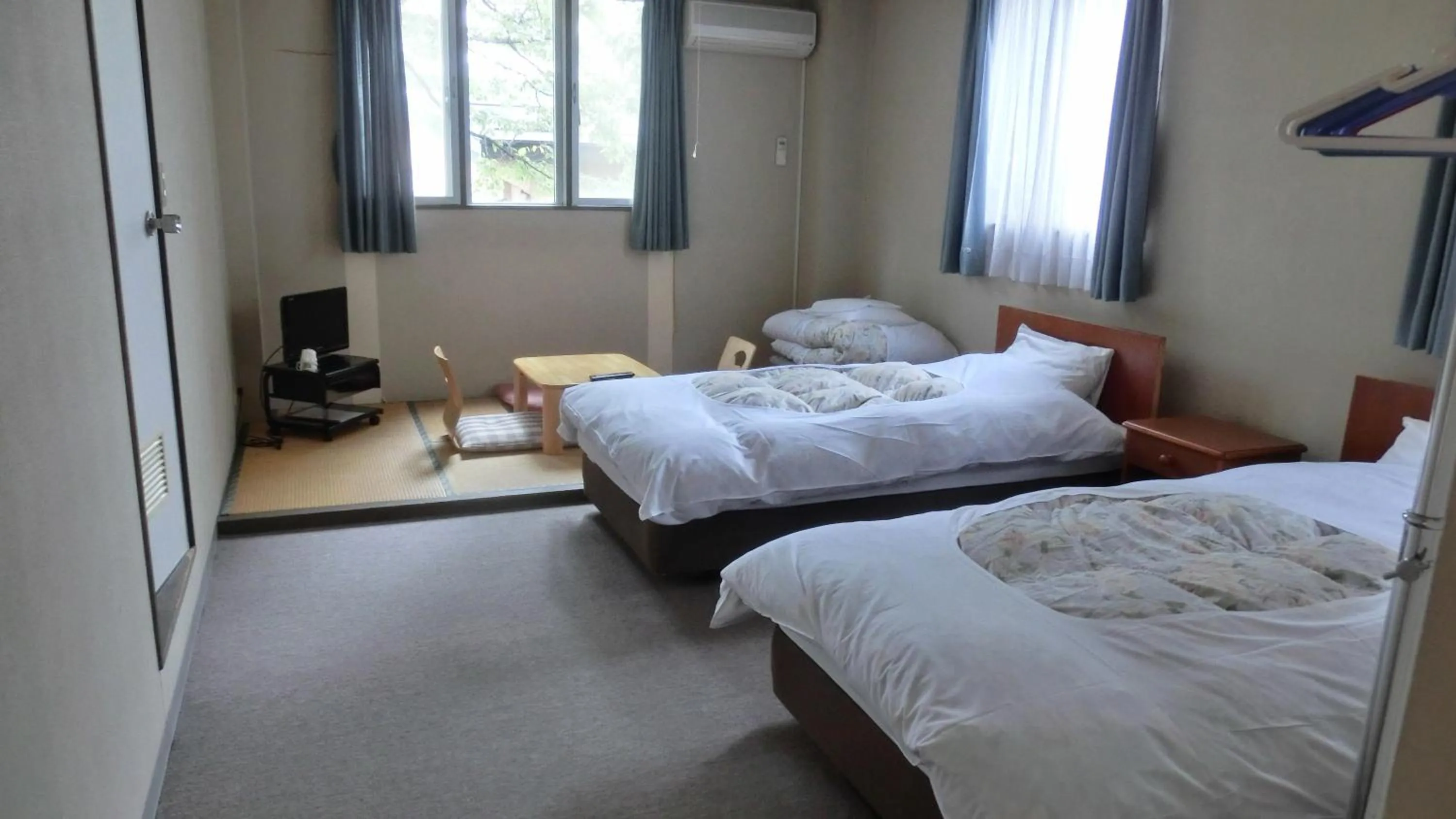 Day, Bed in Oomukou Ryokan