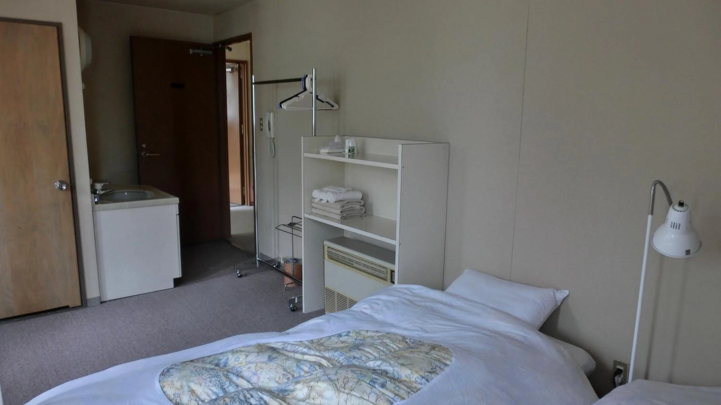 Bed in Oomukou Ryokan