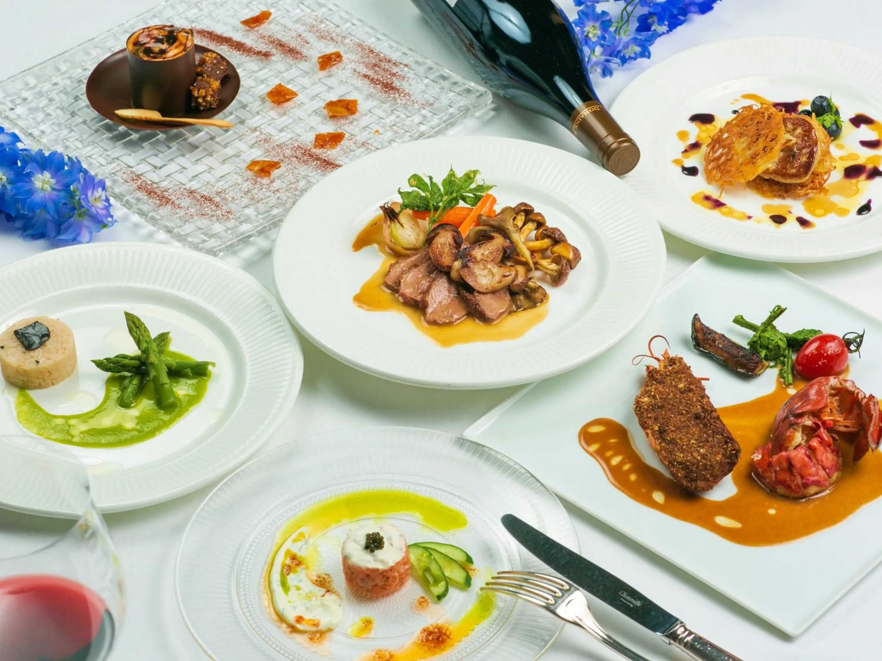 Food and drinks in Restaurant & Hotel Traumerei