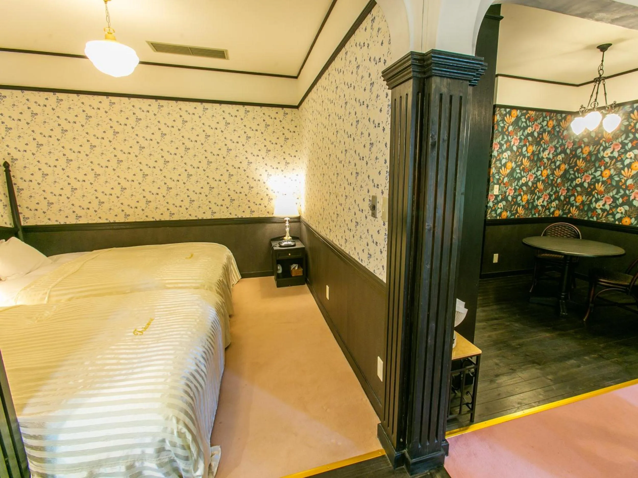 Bed in Restaurant & Hotel Traumerei