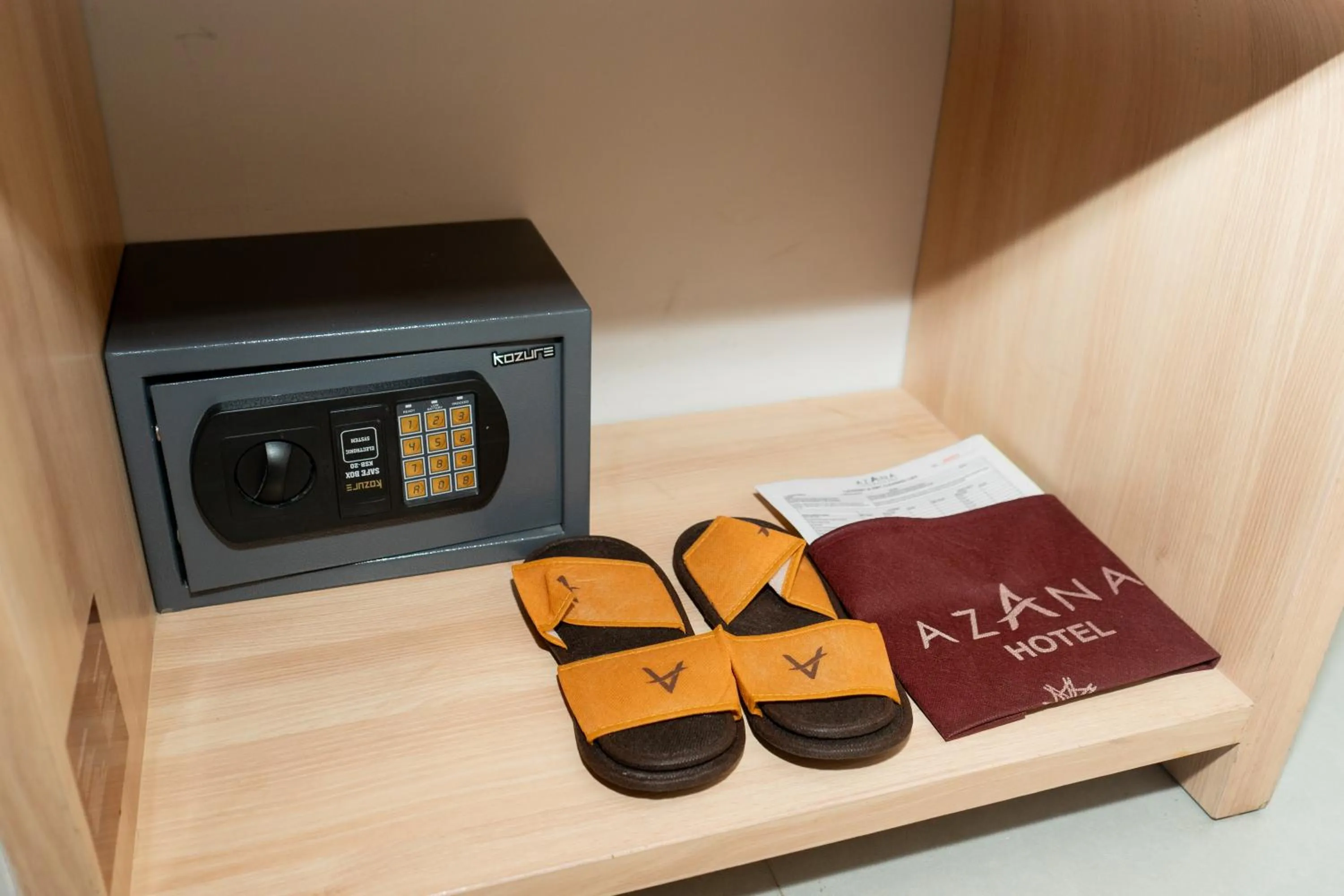 Photo of the whole room in Azana Style Hotel Tulungagung