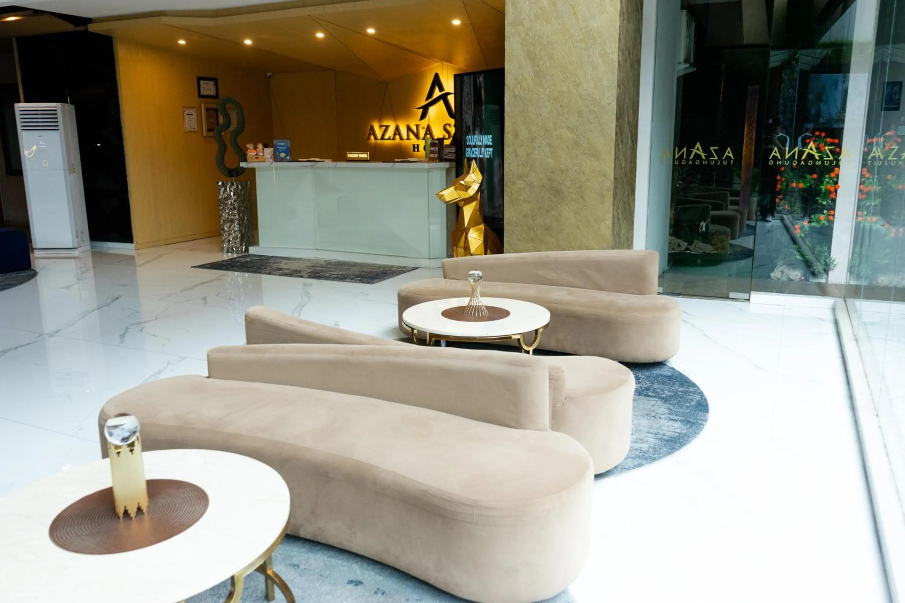 Lobby or reception in Azana Style Hotel Tulungagung