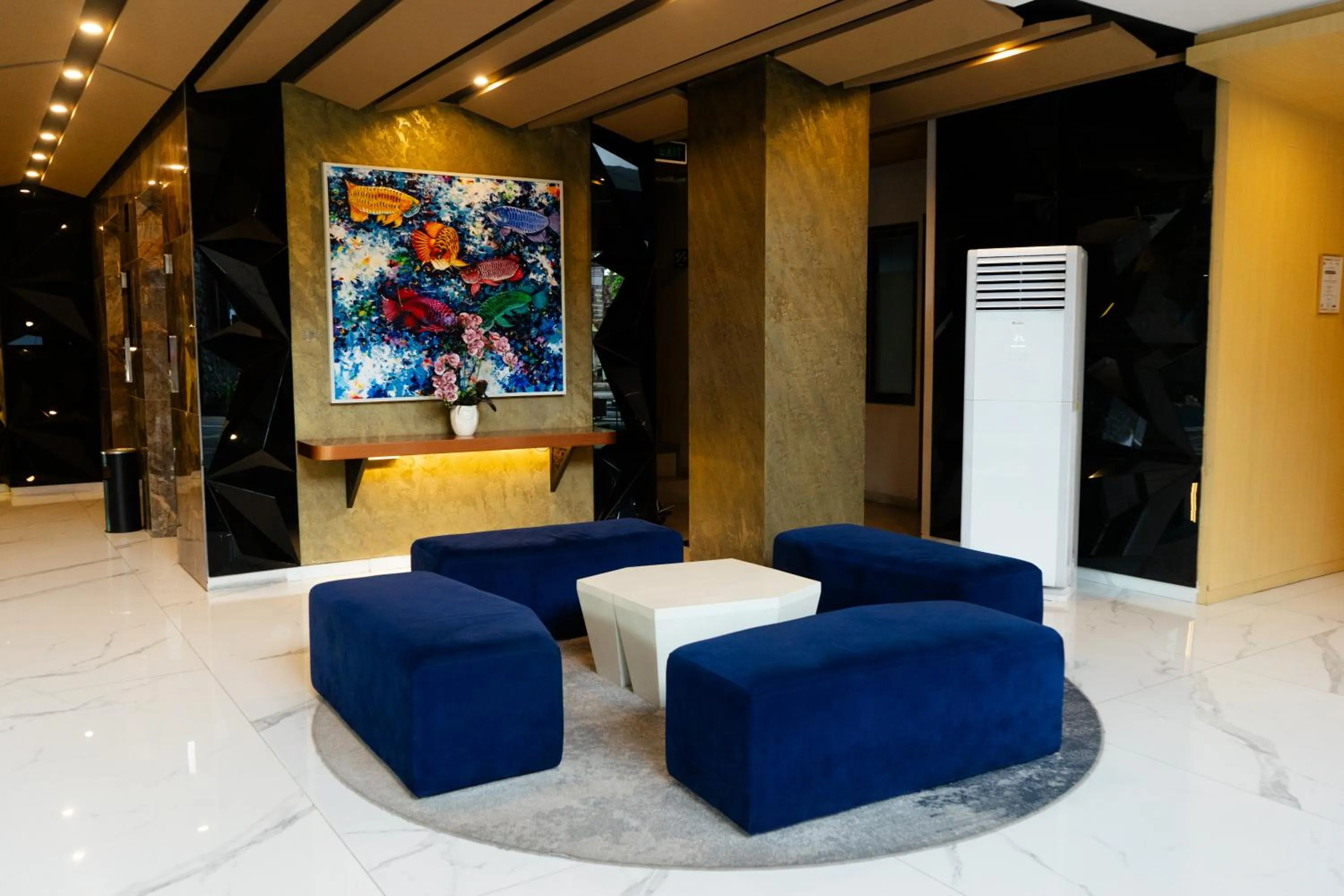 Lobby or reception in Azana Style Hotel Tulungagung