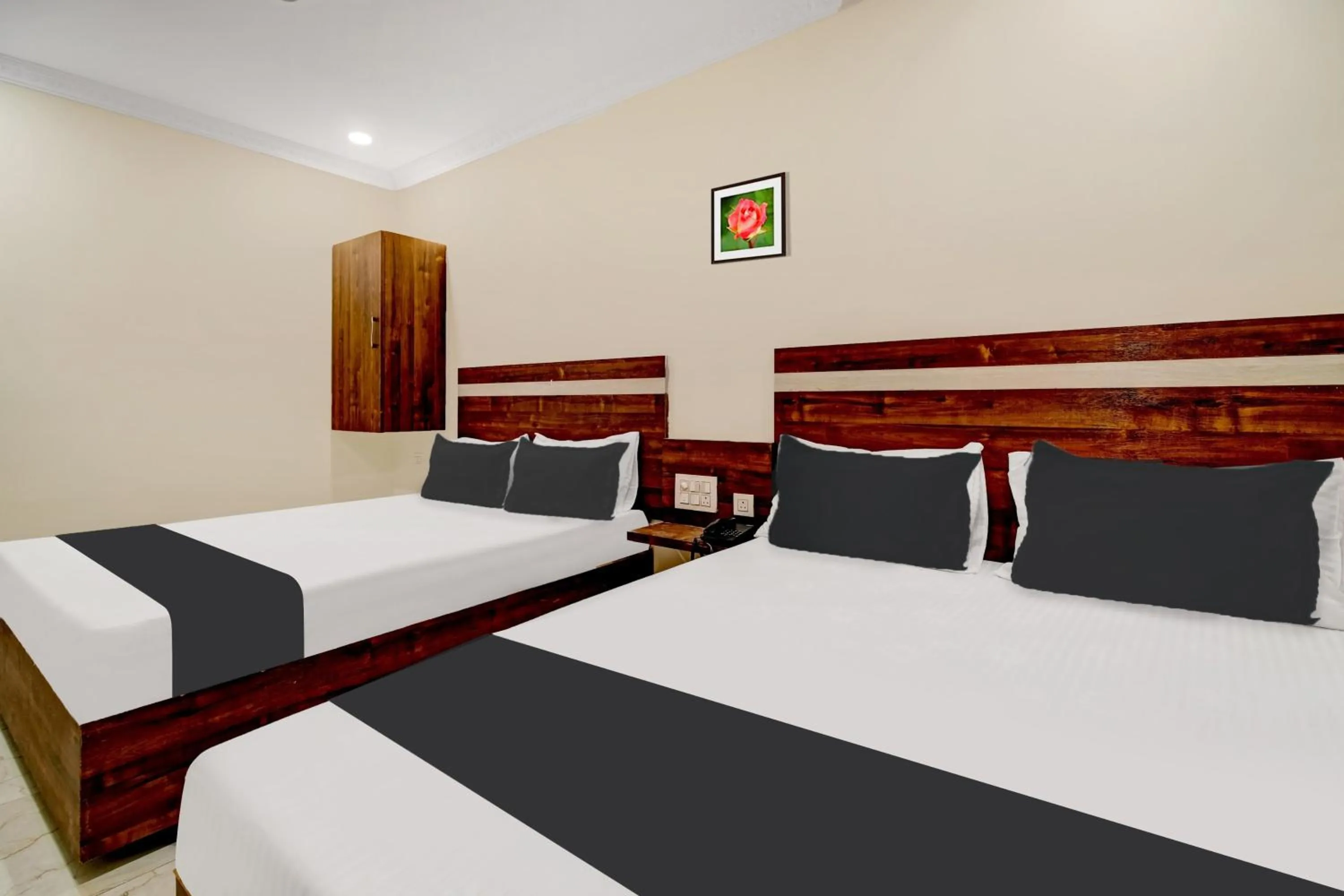 Bedroom in Hotel O Leela Elite