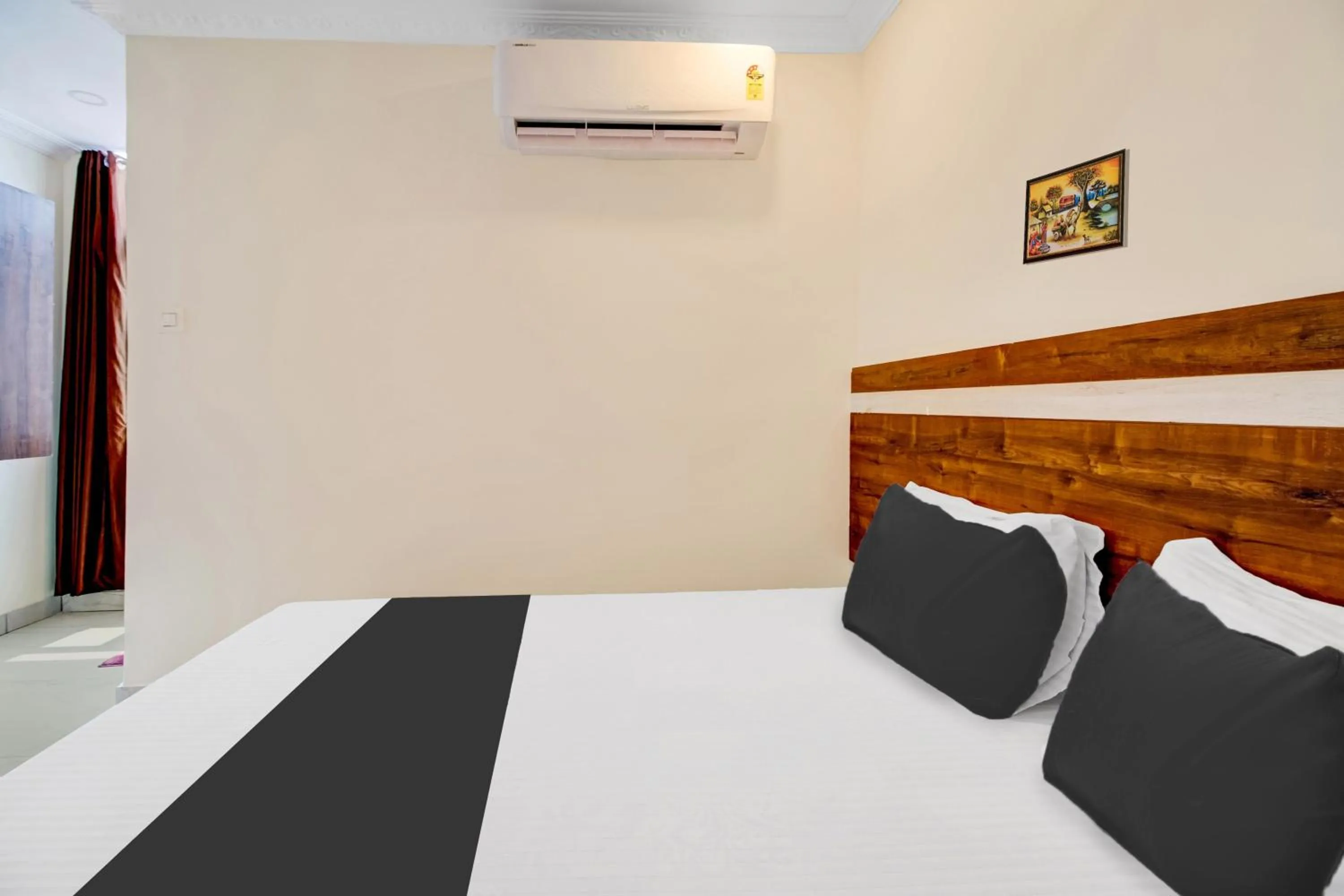 Bedroom in Hotel O Leela Elite