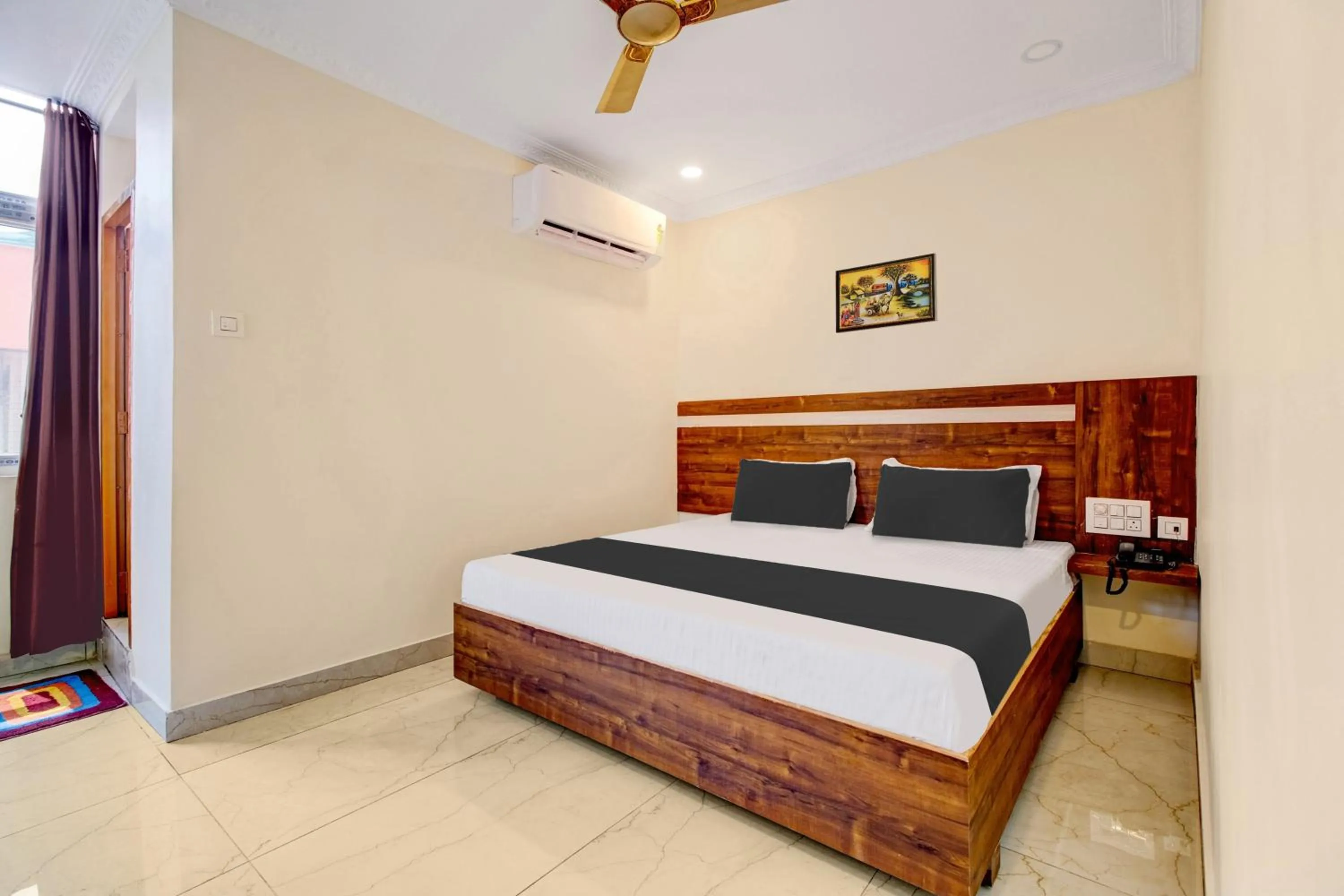 Bedroom in Hotel O Leela Elite