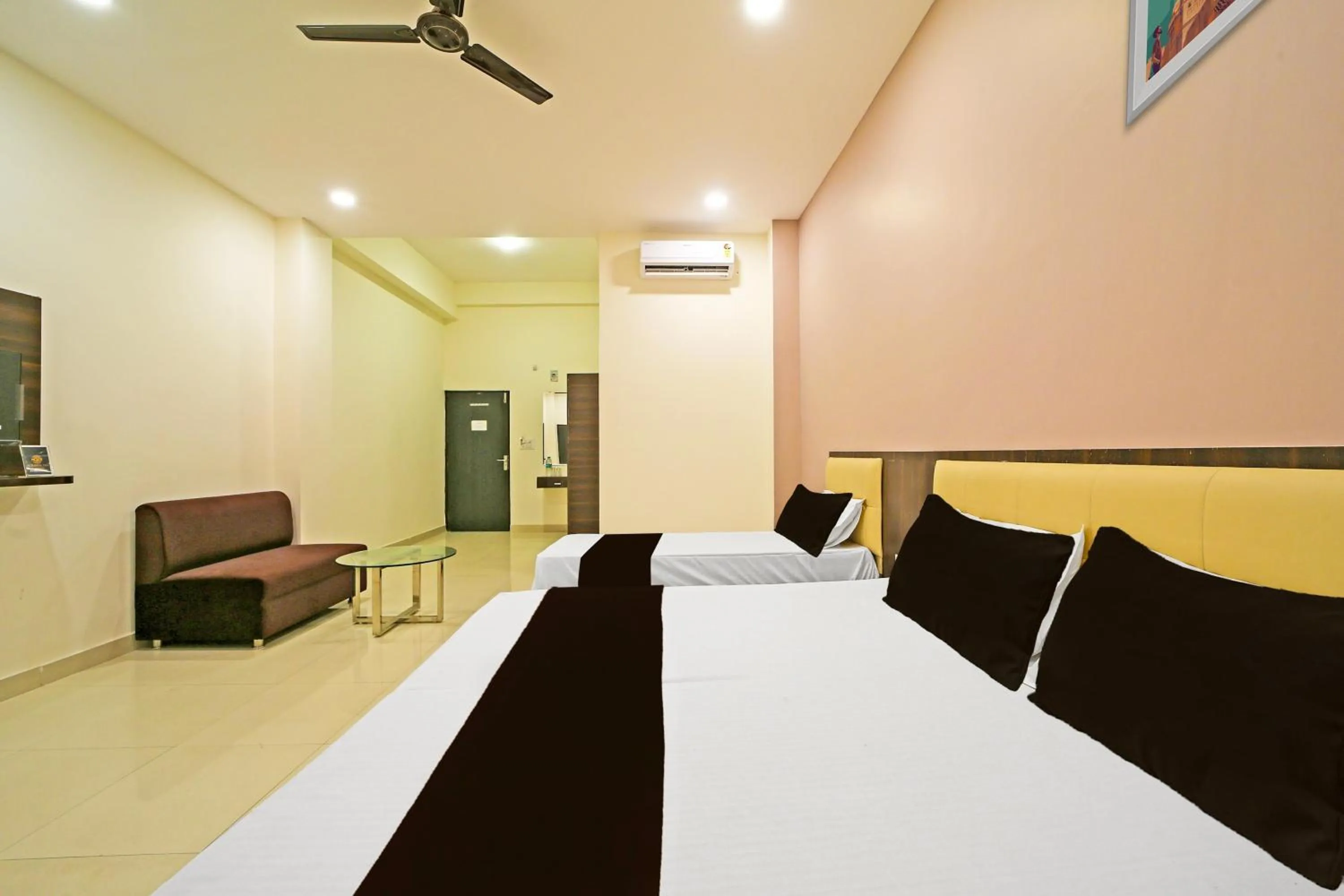 Bedroom, Bed in Hotel O Agrawal Inn