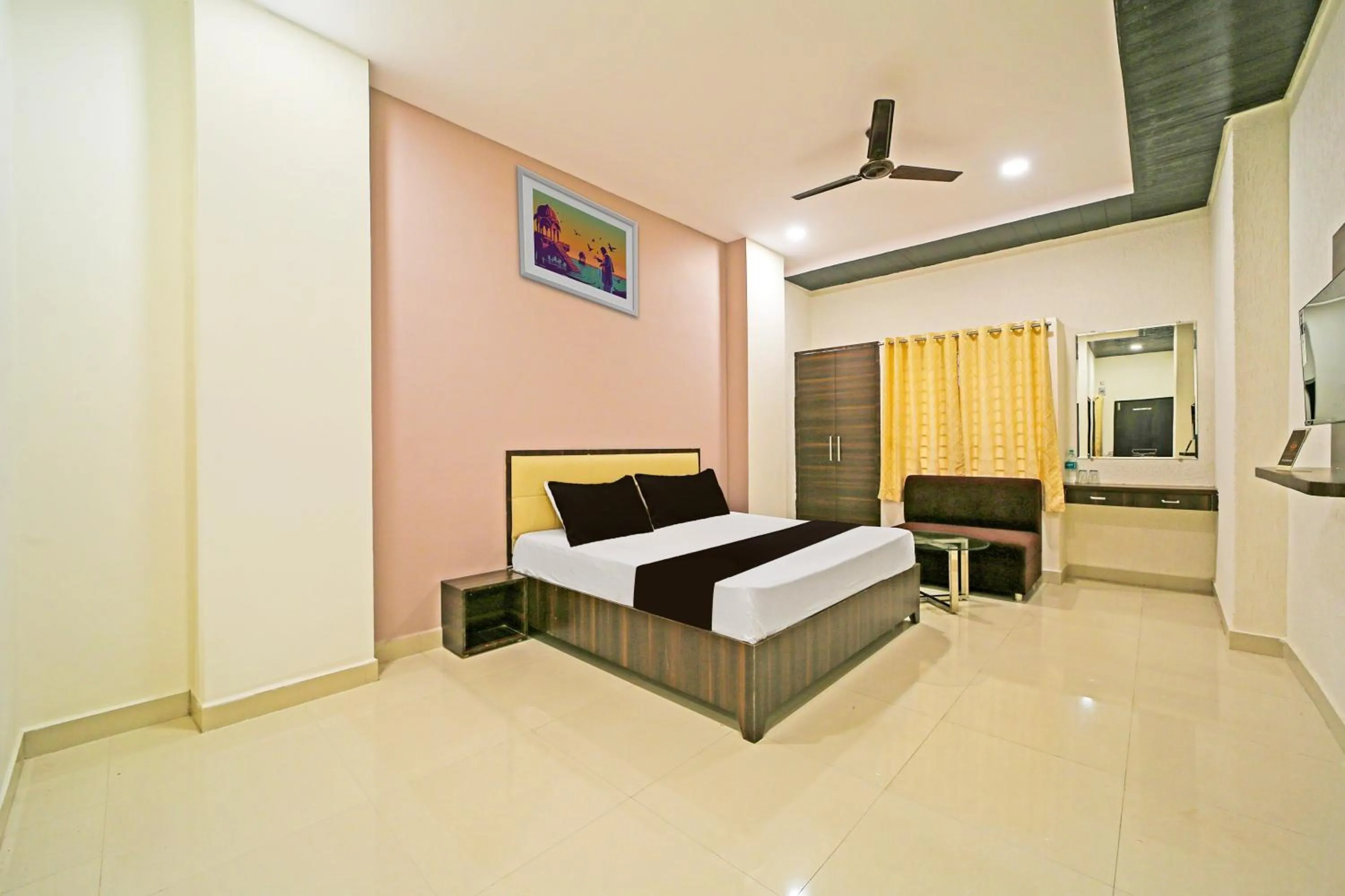 Bedroom, Bed in Hotel O Agrawal Inn