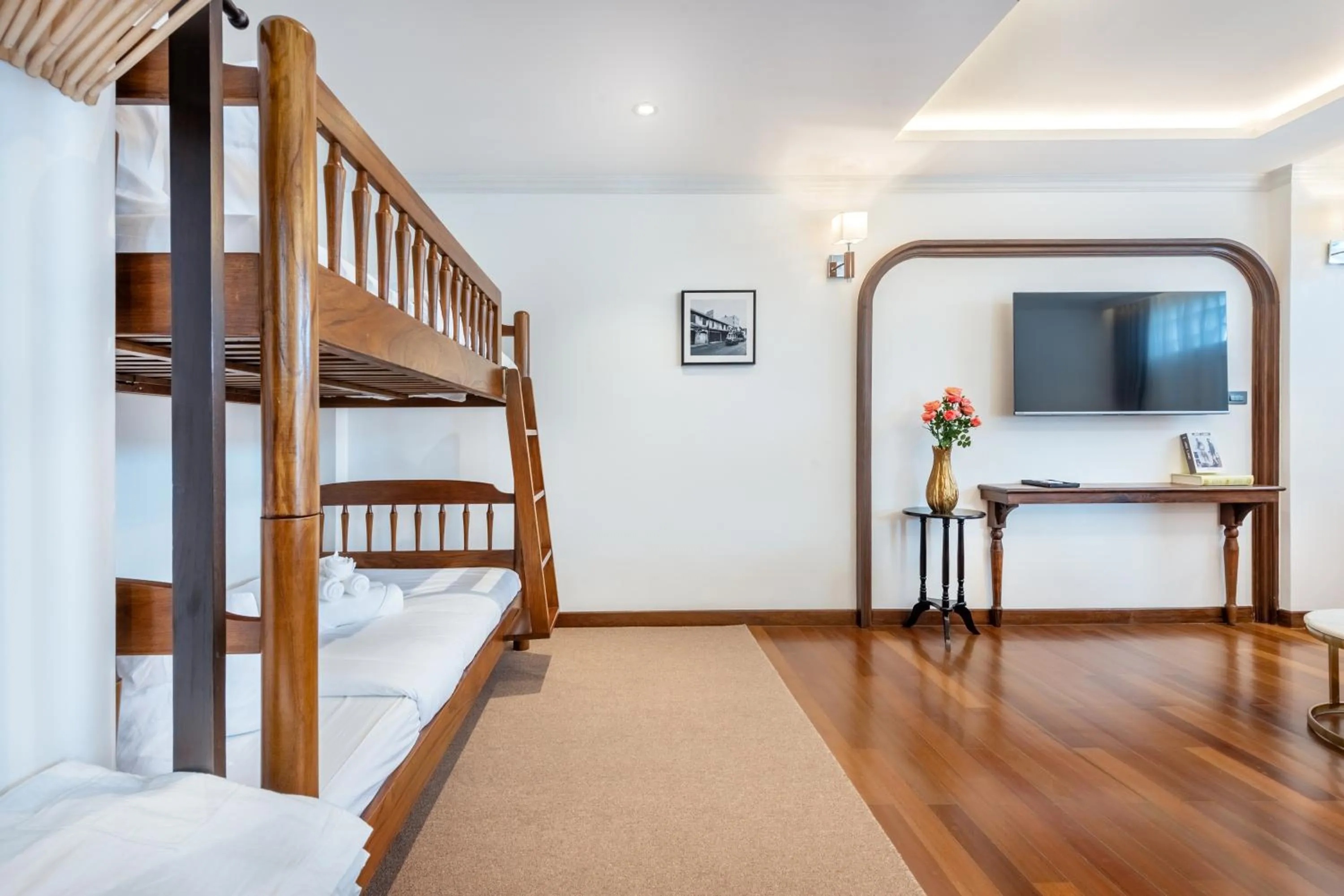 Bed in Cherie Bangkok Boutique Hotel