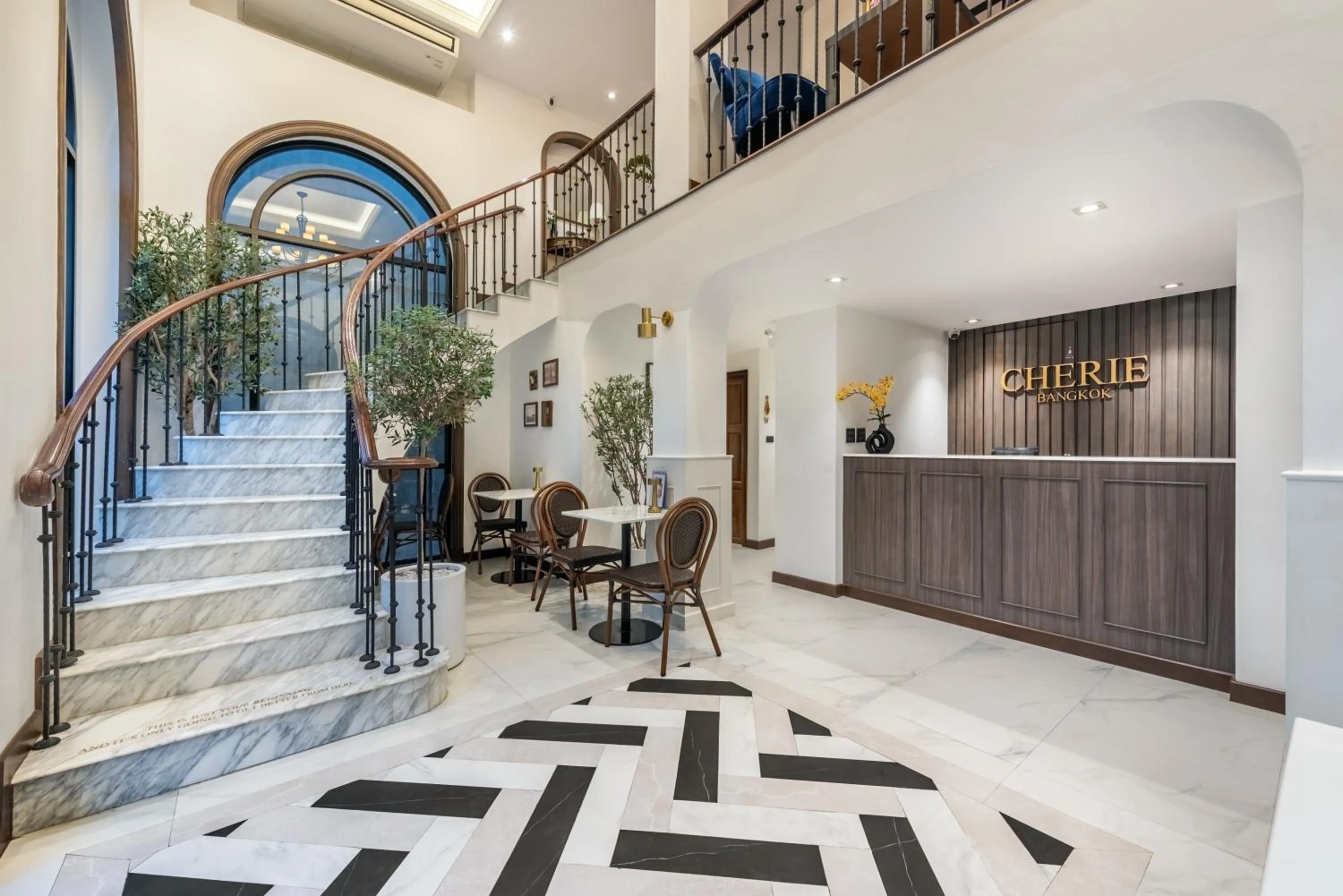 Lobby or reception in Cherie Bangkok Boutique Hotel