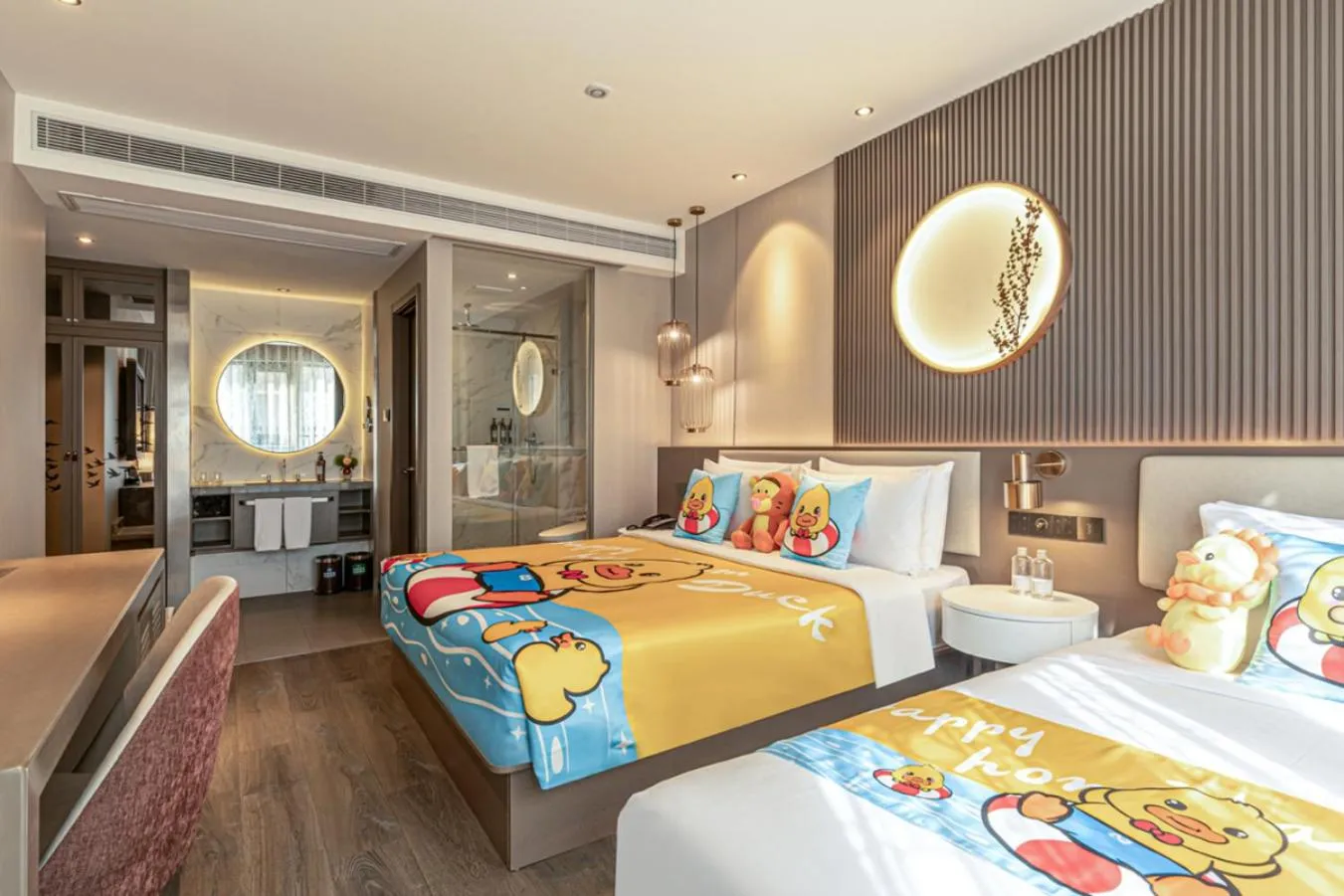 Bedroom, Bed in Crystal Orange Hotel - Shanghai The Bund Jinling East Road