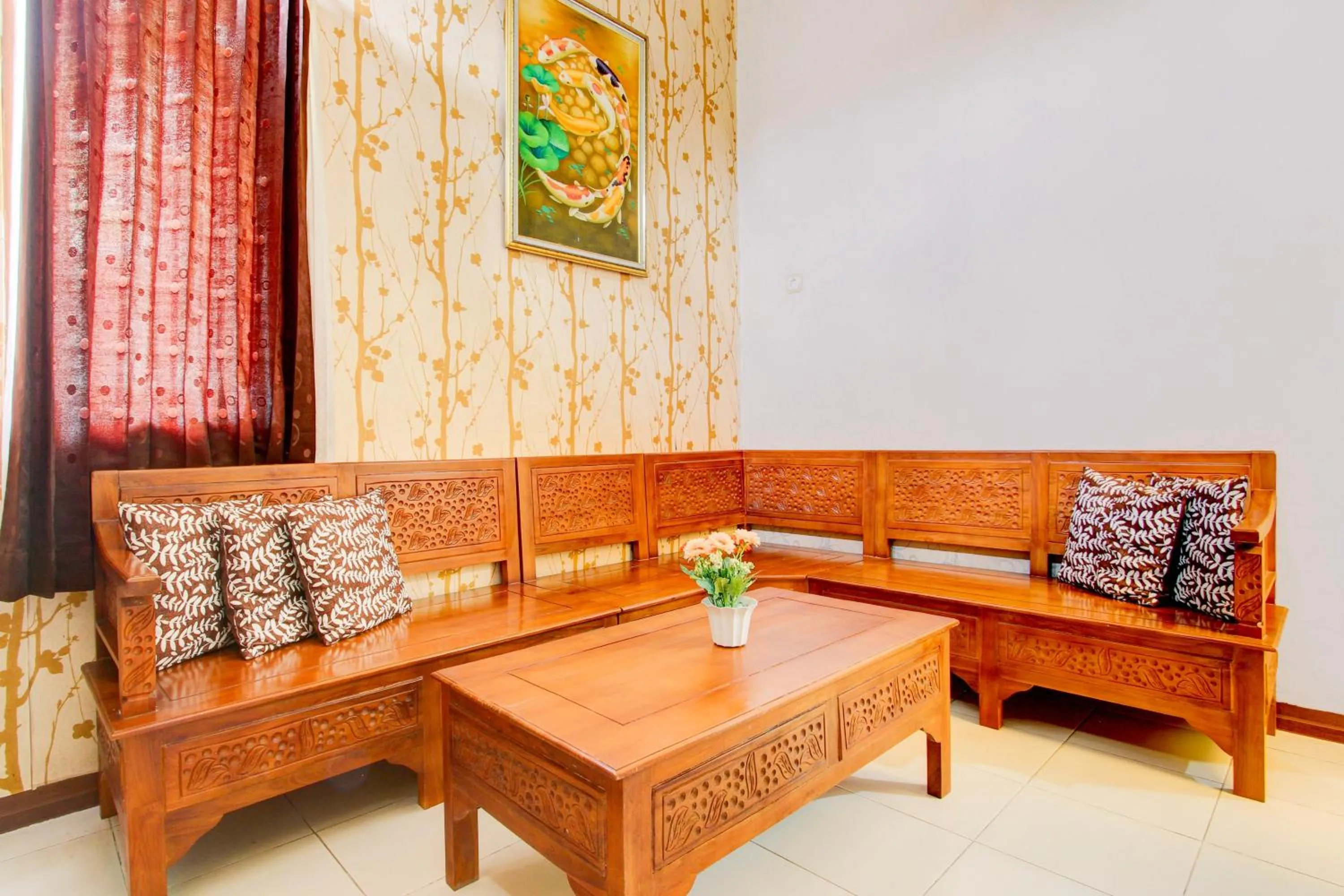 Lobby or reception in Hotel O Homestay Koe Syariah
