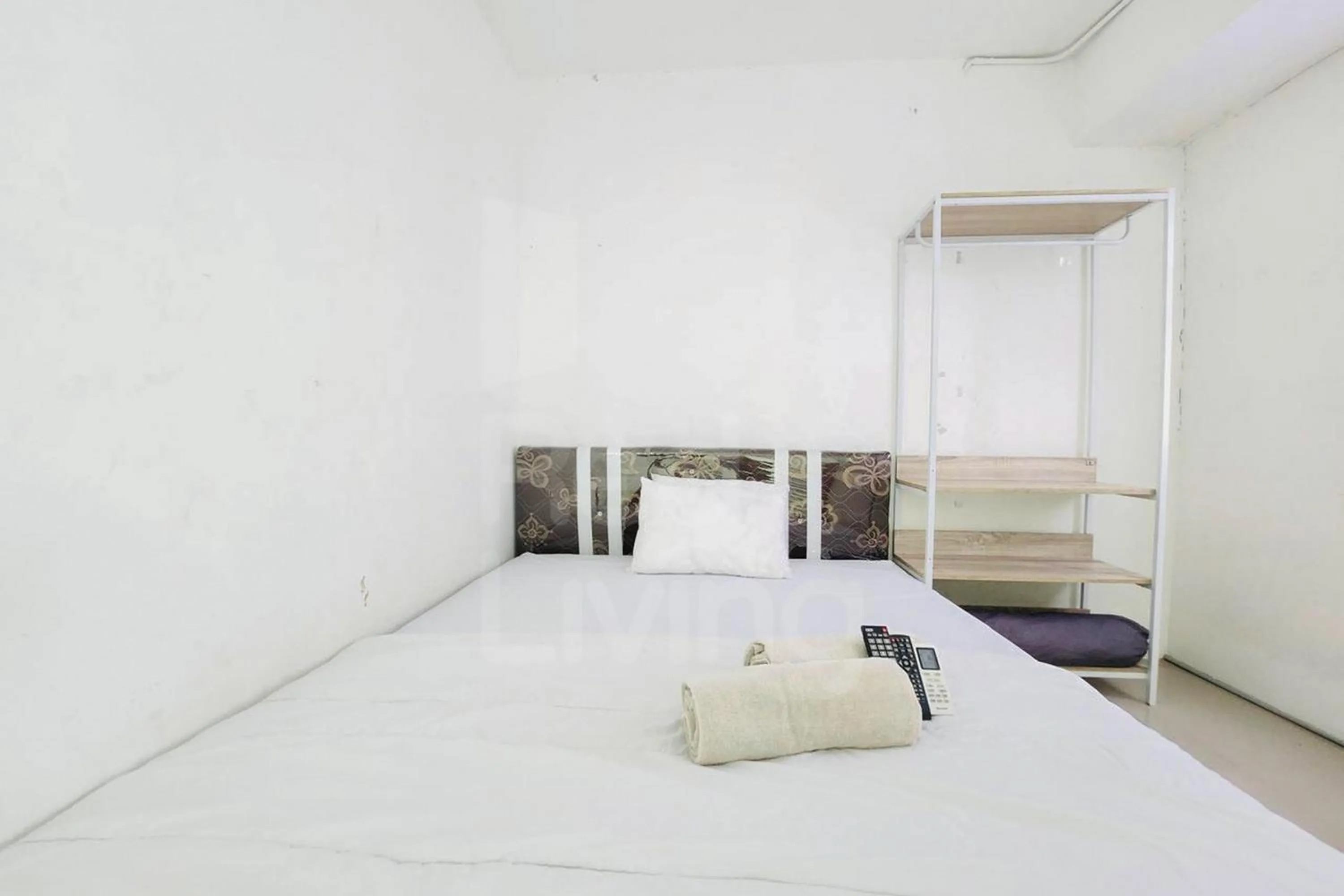 RedLiving Apartemen Urbantown Serpong - Aurora Rooms