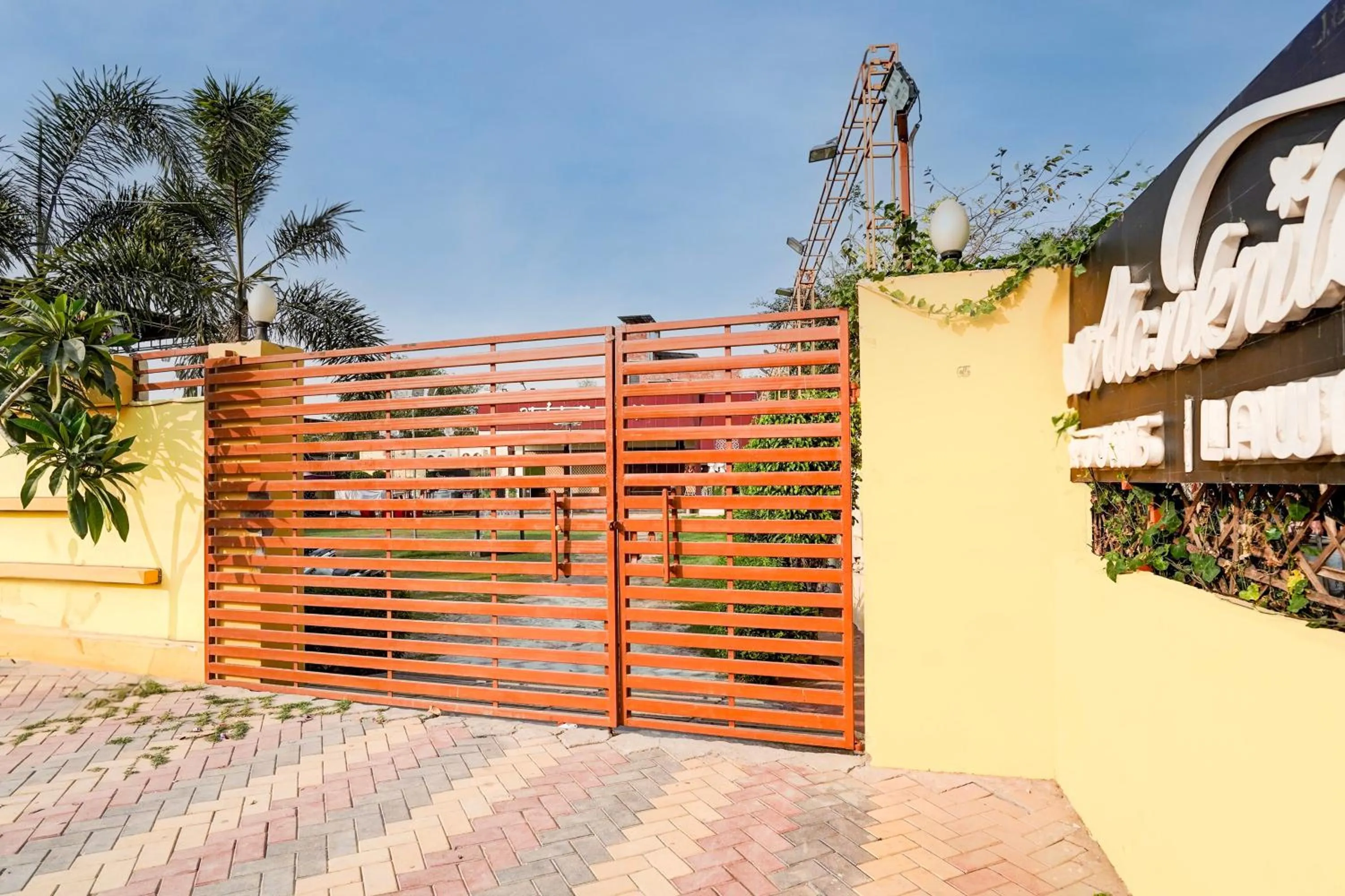 Facade/entrance in Hotel O Alankrita Resort