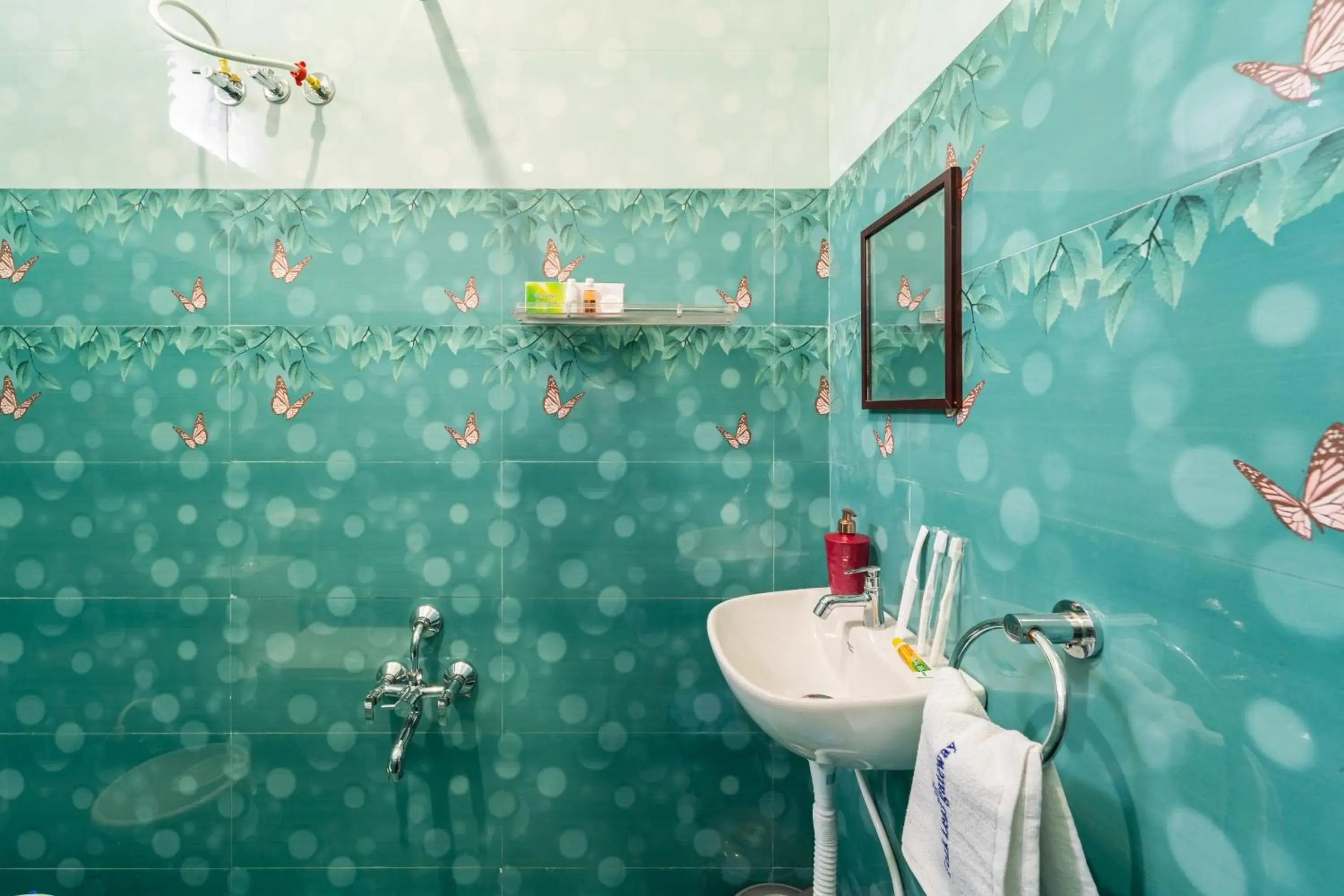 Shower in Teak Leaf Gateway Villa with Swimming Pool Indoor Games Shower in Teak Leaf Gateway Villa with Swimming Pool Indoor Games