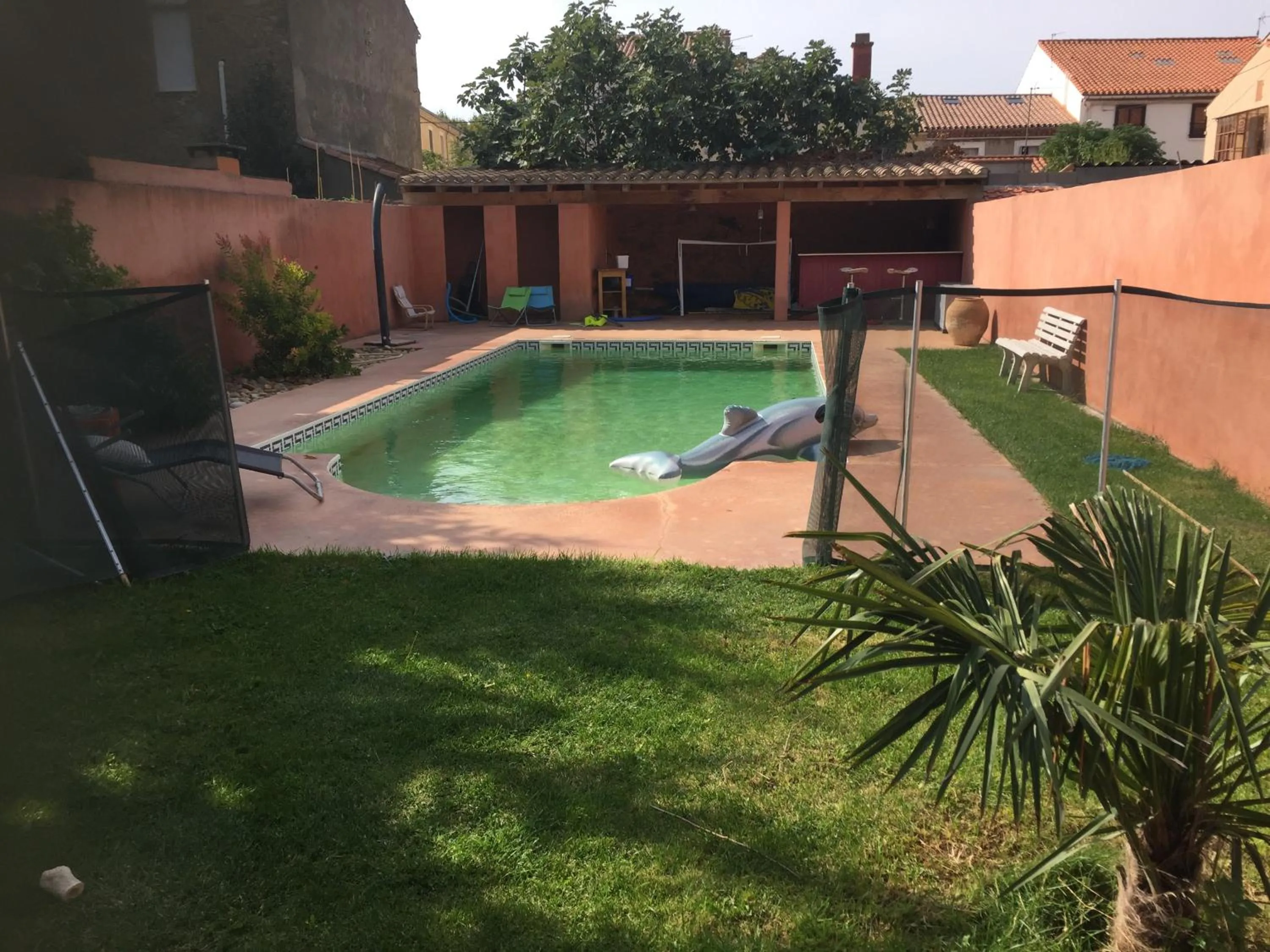 Swimming pool in La Cathare