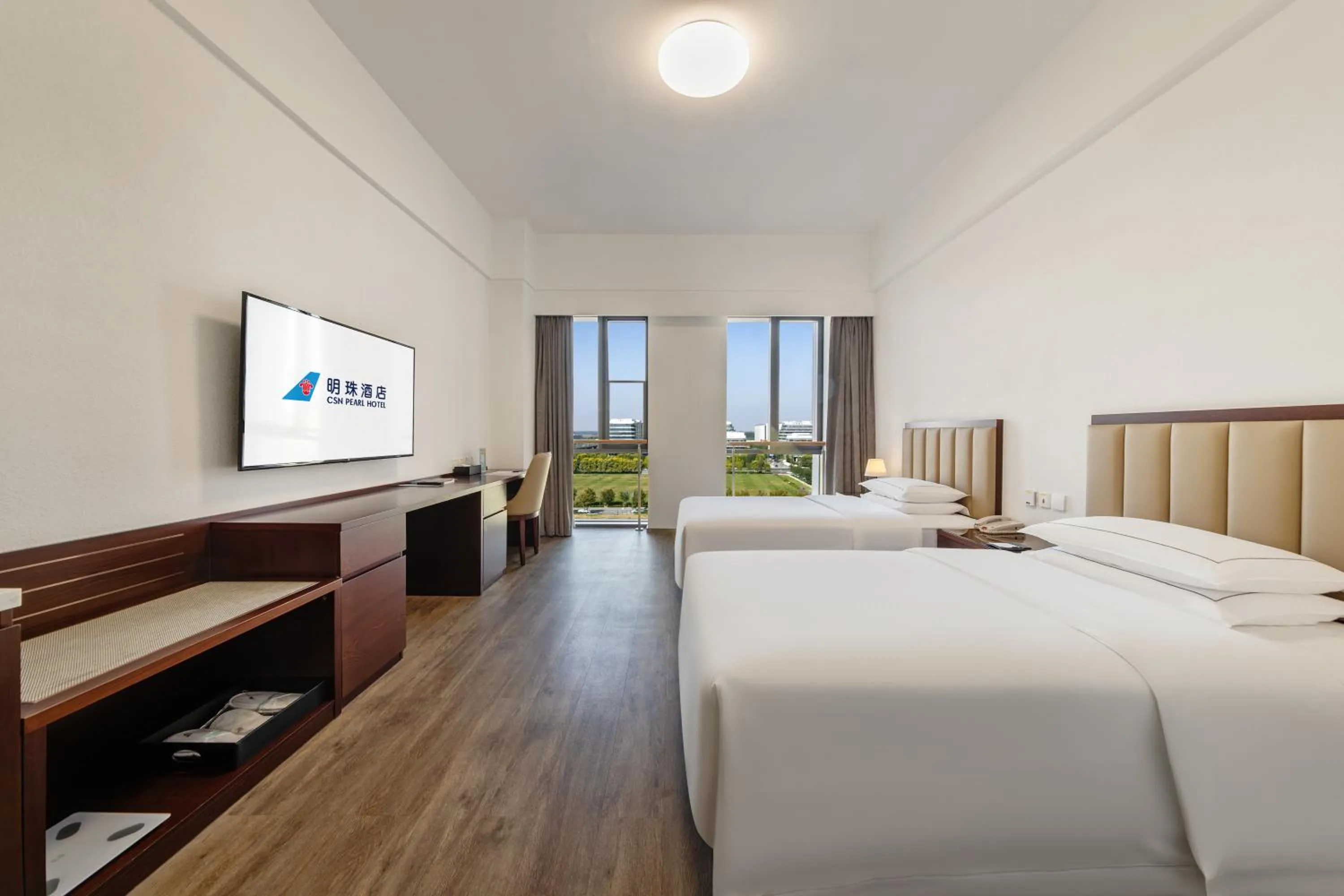 Photo of the whole room, Bed in Beijing CSN Pearl Hotel