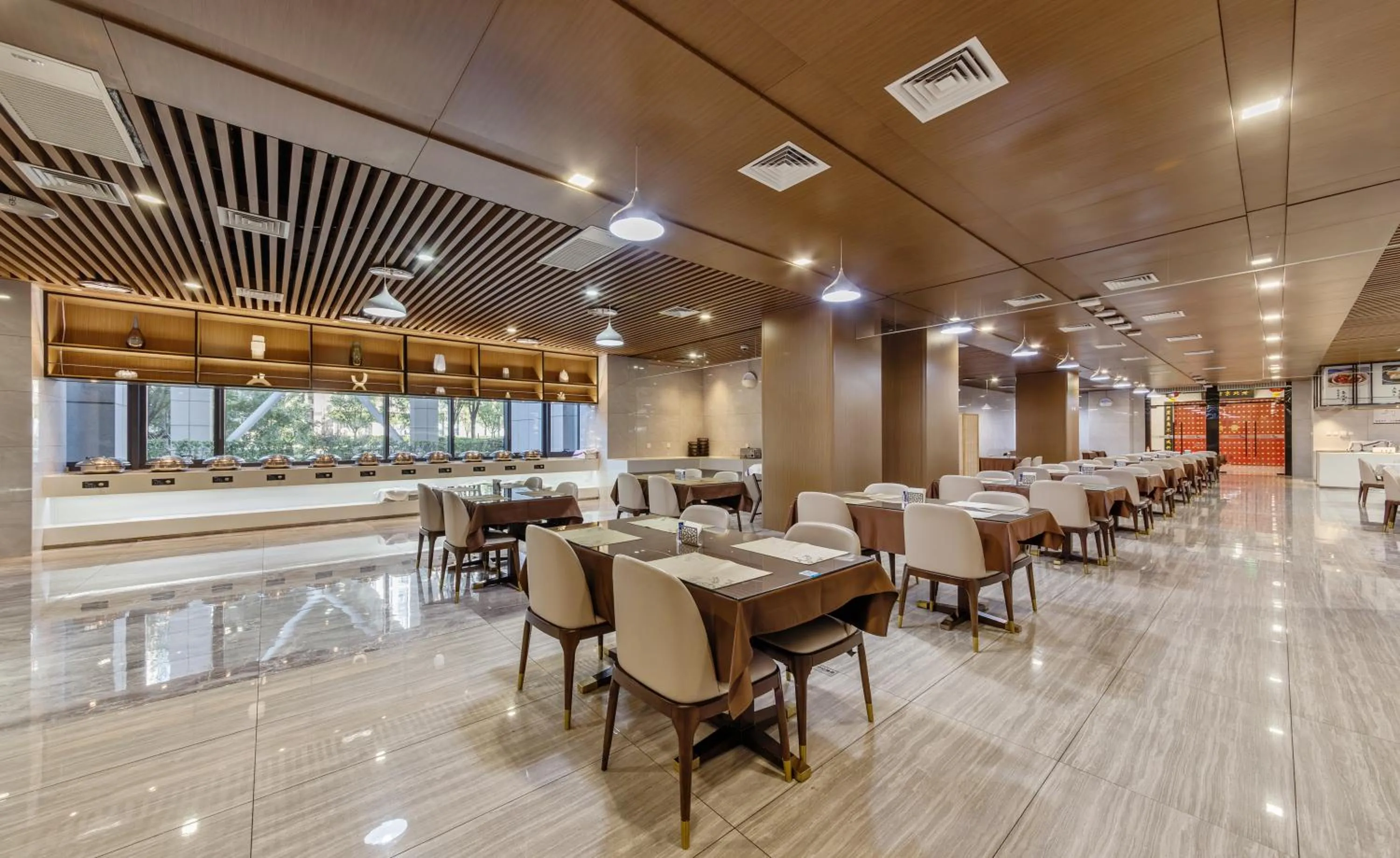Restaurant/places to eat in Beijing CSN Pearl Hotel