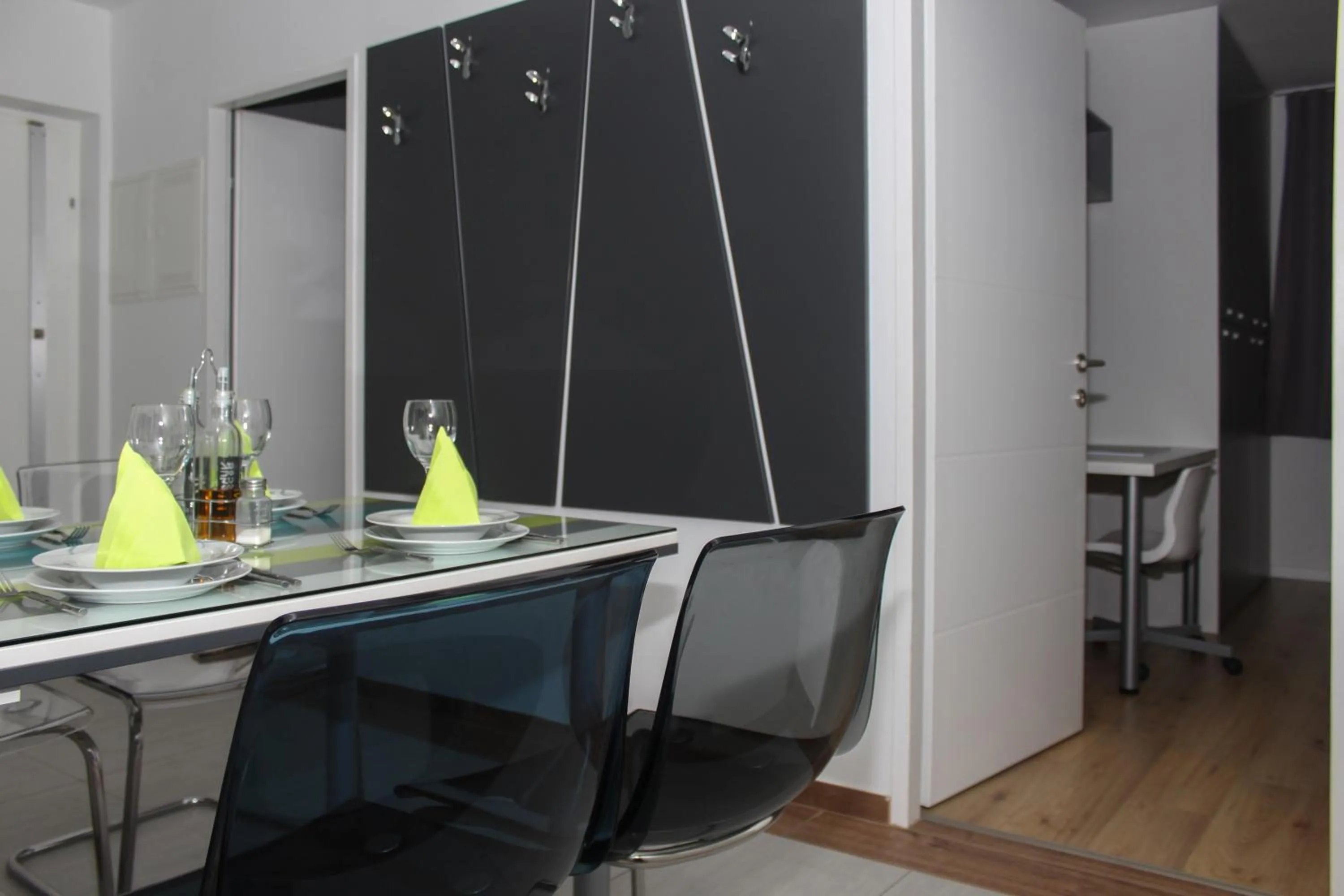 Kitchen or kitchenette in Christiano Apartments 1060 CITY