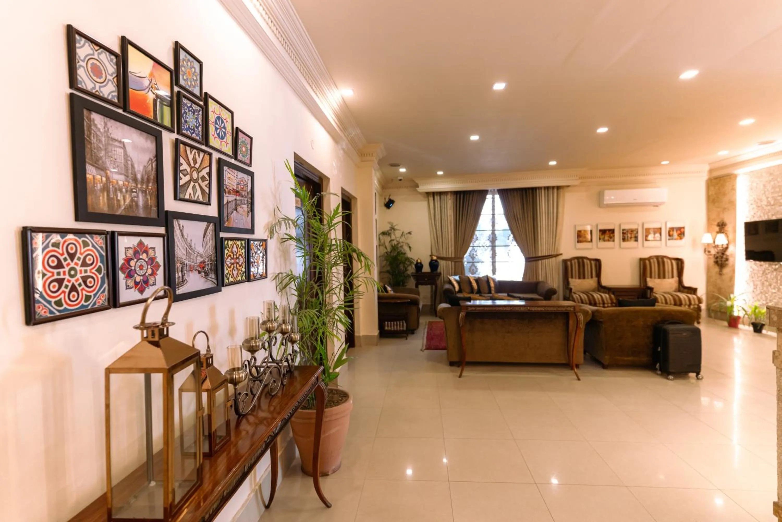Shelton Rezidor House Peshawar