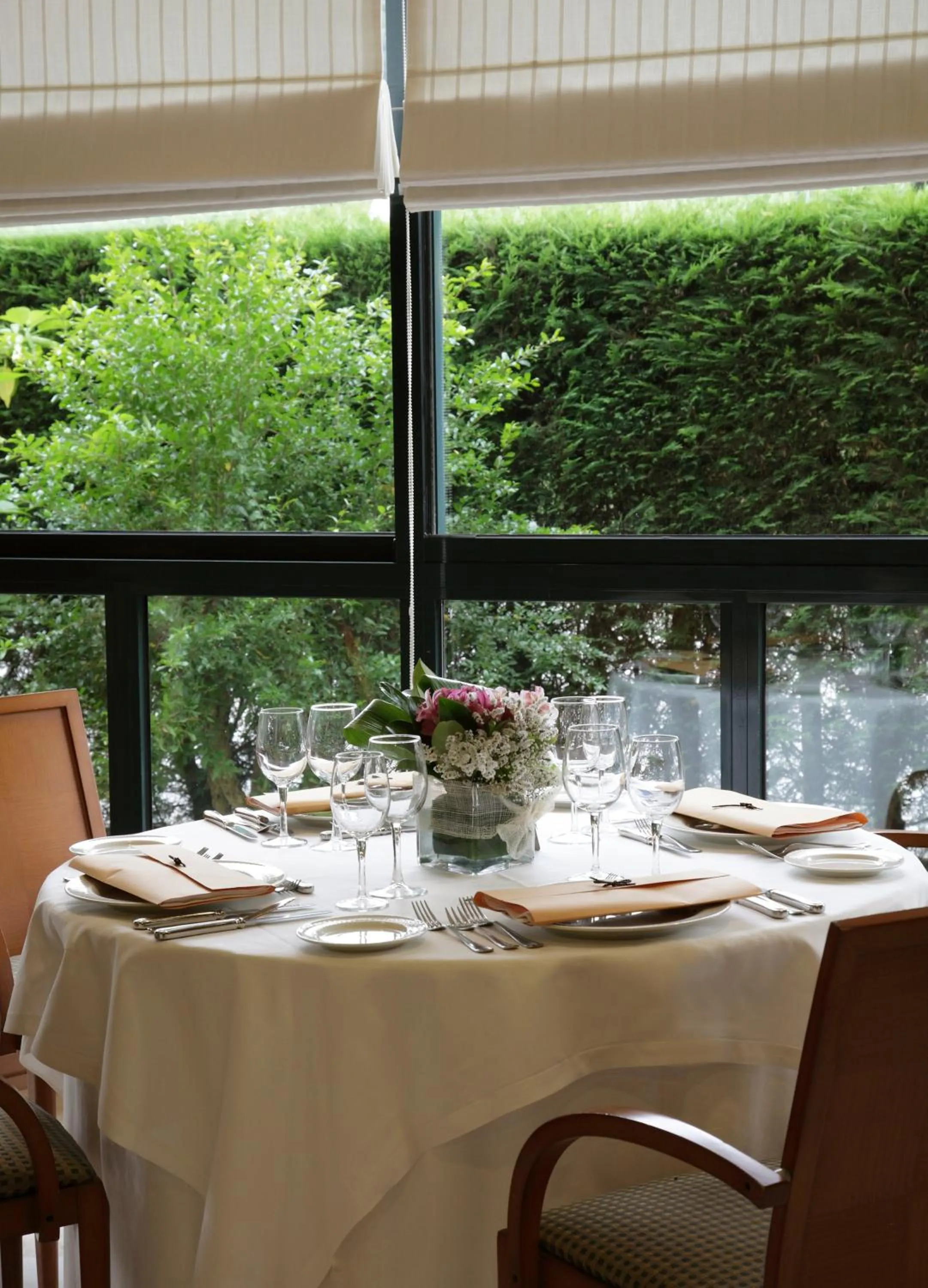 Restaurant/places to eat in Hotel Carlos I Silgar